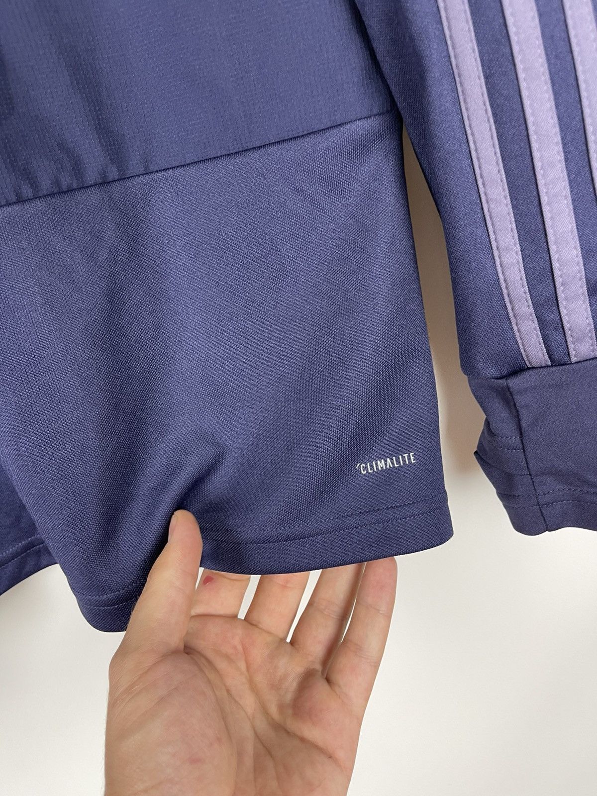 Adidas Adidas Juventus 2018 2019 training top Sweatshirt soccer jrs Size US M / EU 48-50 / 2 - 6 Thumbnail
