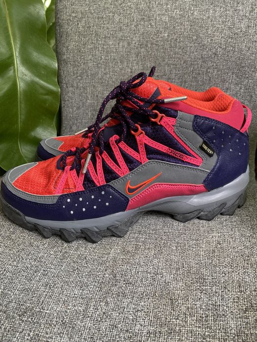 Nike acg hot sale takao