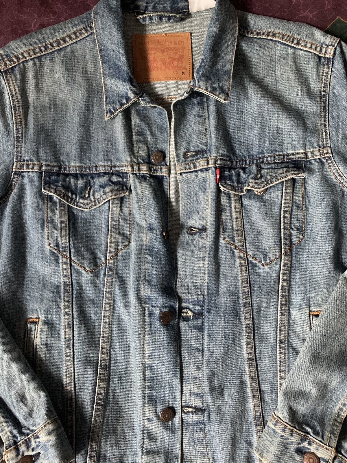 Levi's Vintage Clothing Levi’s Light Stonewashed Denim Trucker Jacket Size US M / EU 48-50 / 2 - 3 Thumbnail