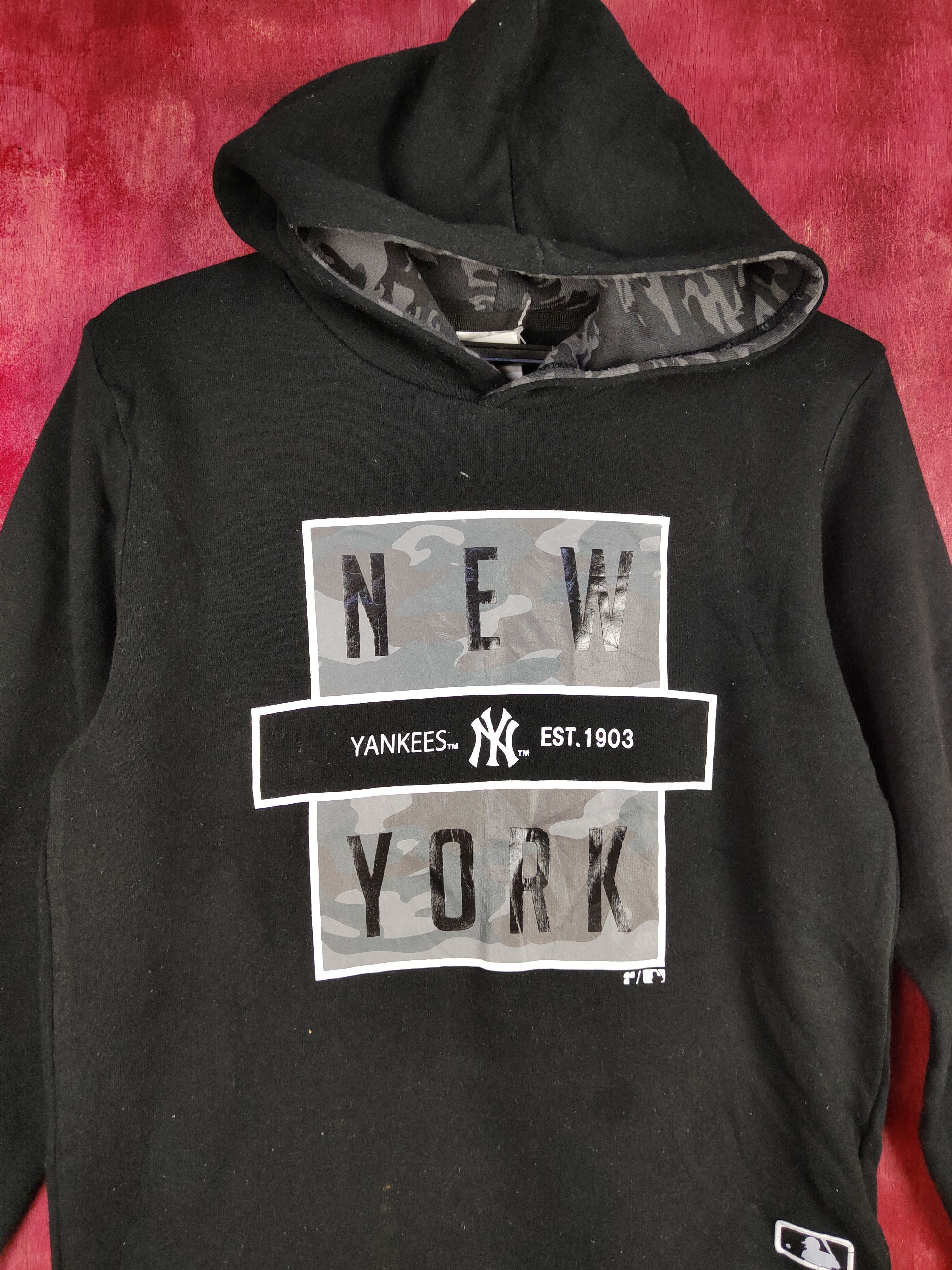 NFL × New York Yankees Genuine Merchandise (New York Yankees) Black Sweater #4695 Size US S / EU 44-46 / 1 - 2 Thumbnail