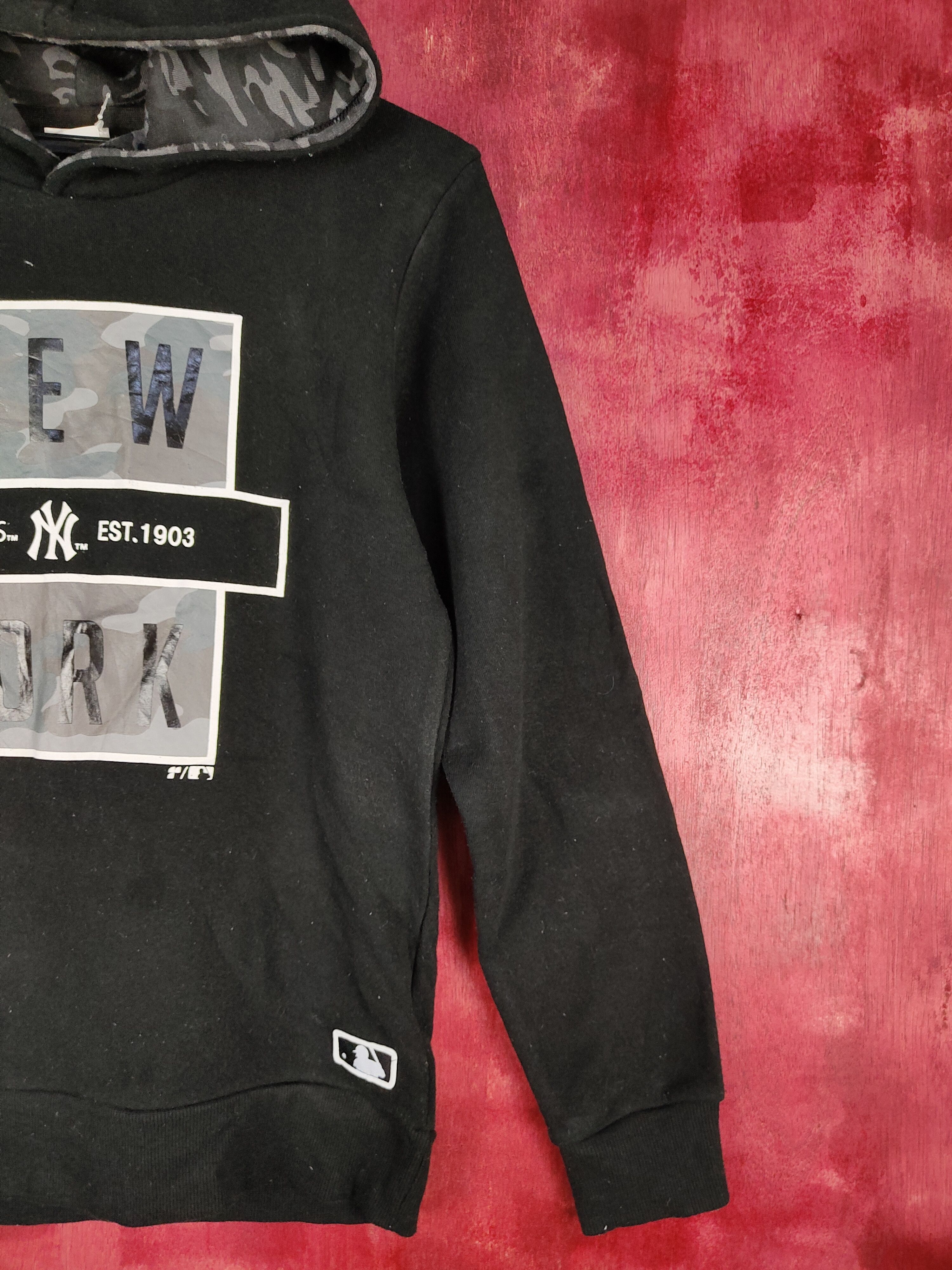NFL × New York Yankees Genuine Merchandise (New York Yankees) Black Sweater #4695 Size US S / EU 44-46 / 1 - 6 Thumbnail