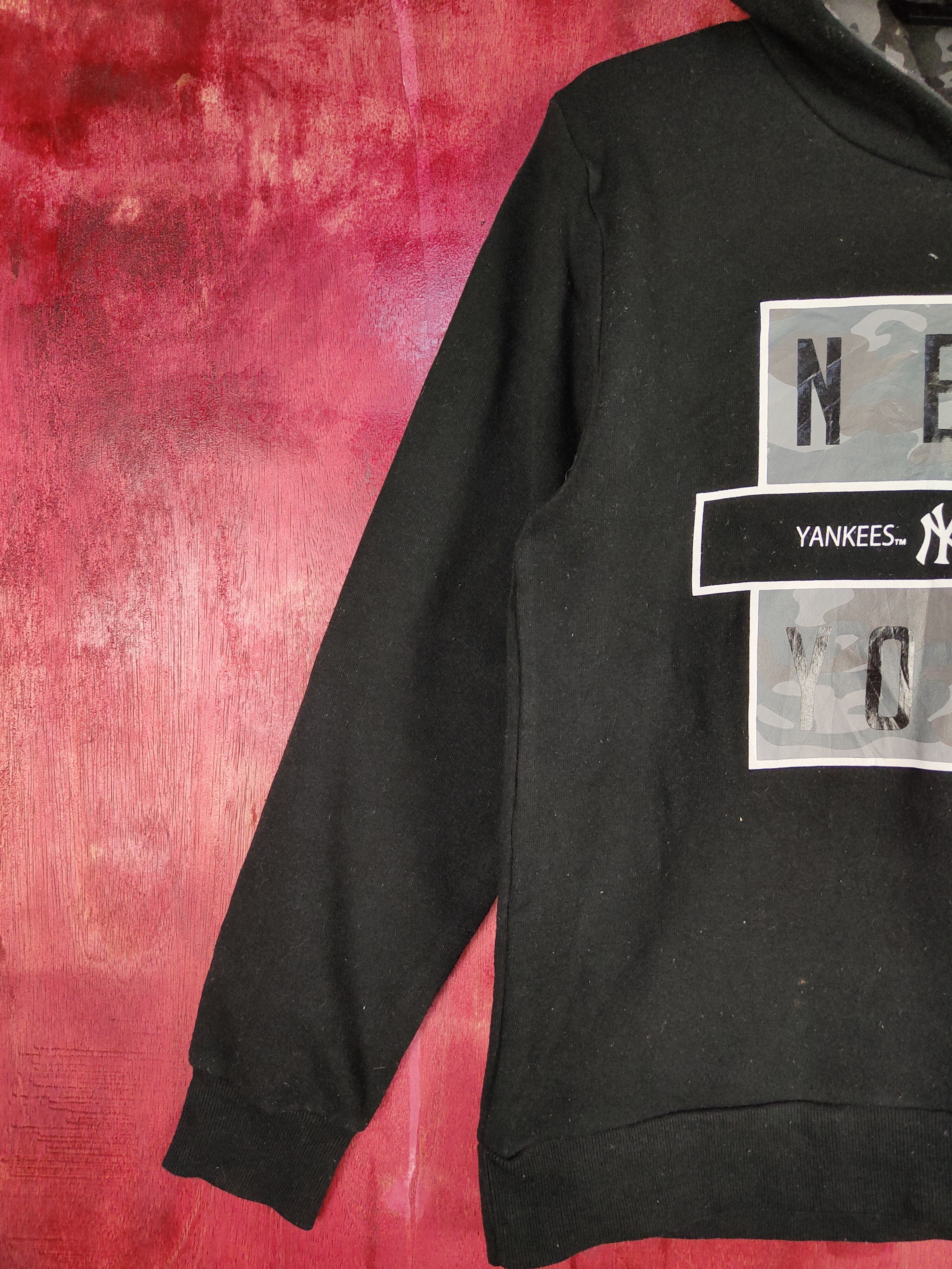 NFL × New York Yankees Genuine Merchandise (New York Yankees) Black Sweater #4695 Size US S / EU 44-46 / 1 - 4 Thumbnail