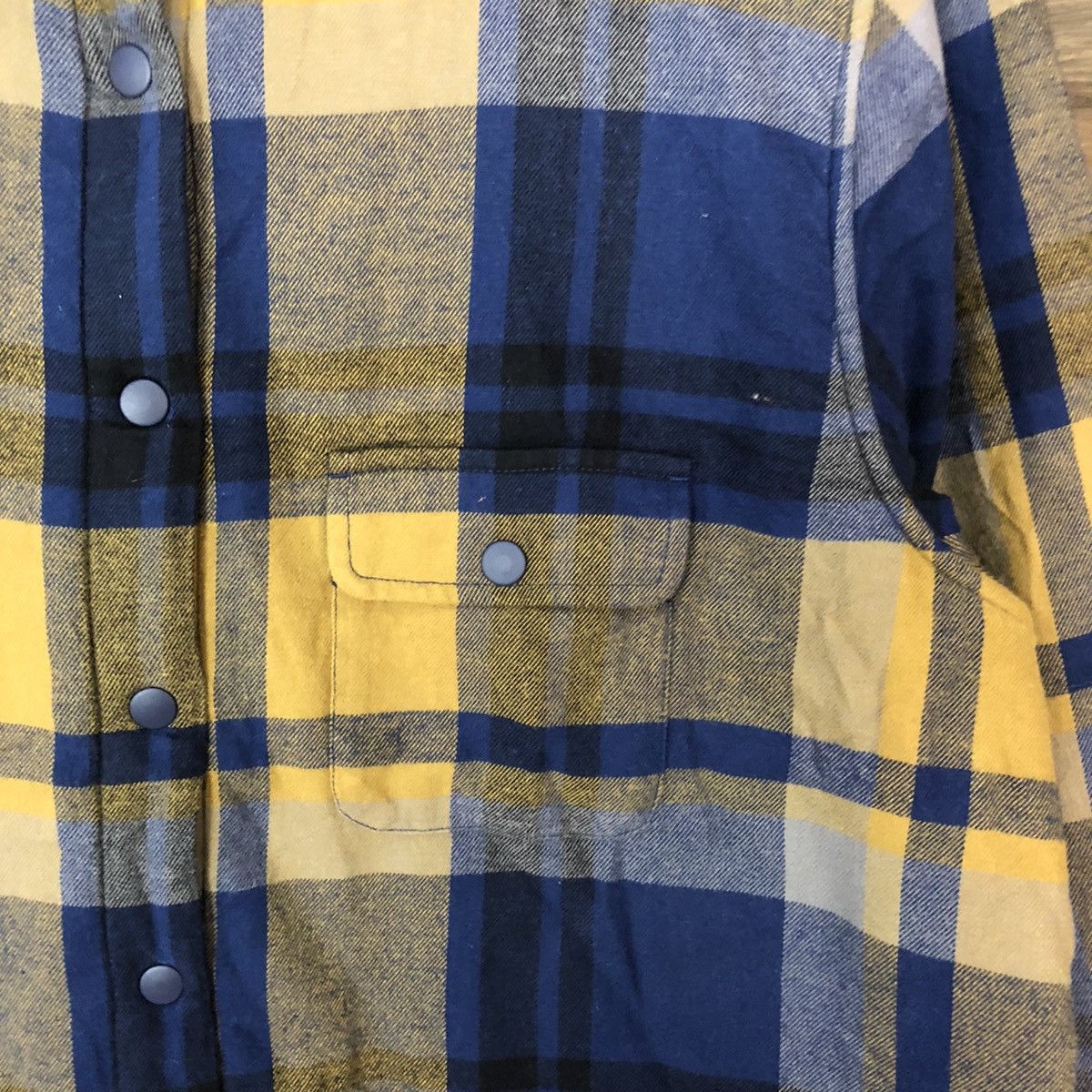 Japanese Brand × Uniqlo Uniqlo Yellow Blue Checkred Long winter shirt #4767 Size US L / EU 52-54 / 3 - 6 Thumbnail