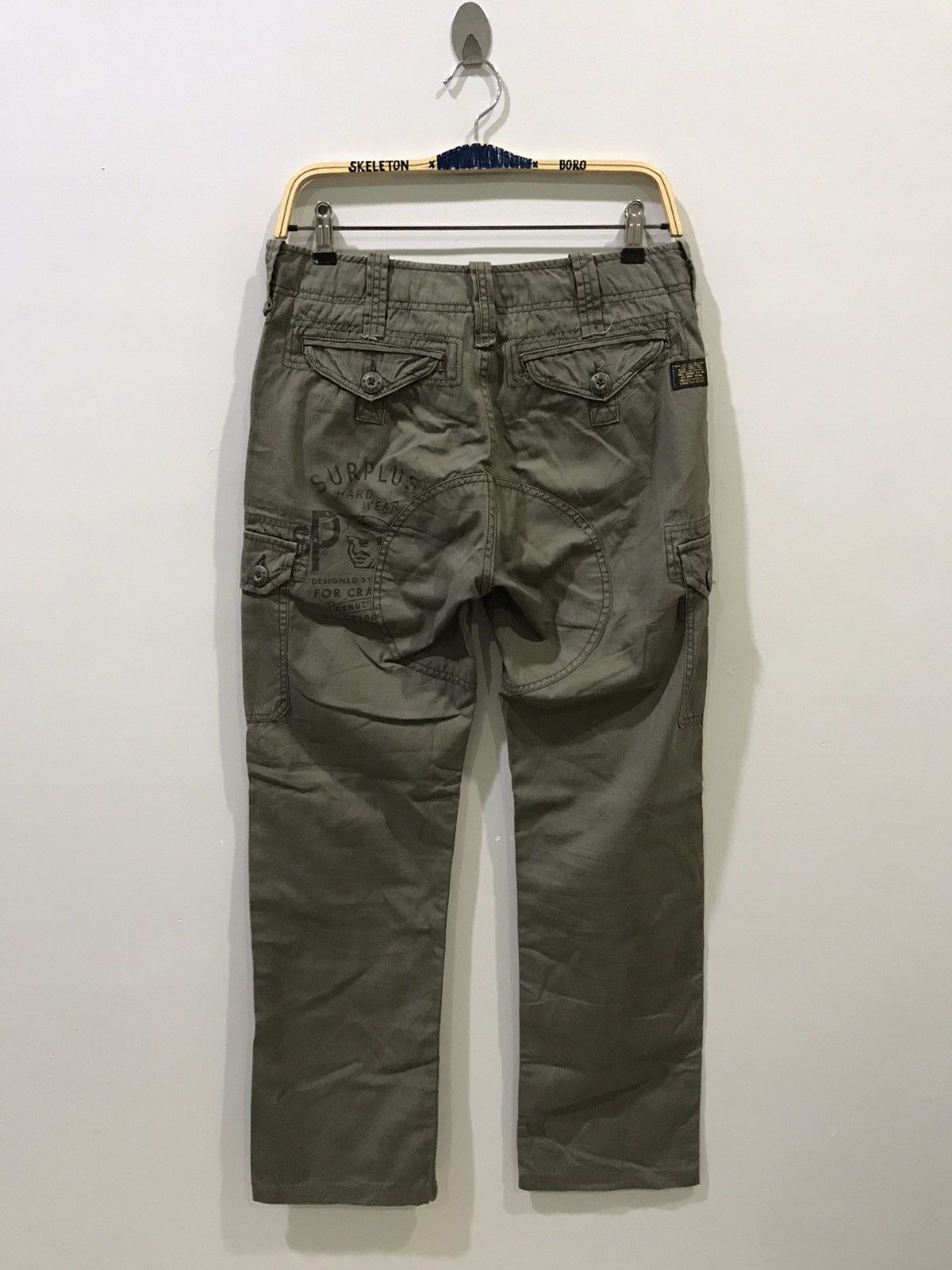 Japanese Brand SURPLUS MILITARY Japan M65 Big Spell Out Logo Cargo Pant Size US 30 / EU 46 - 8 Thumbnail