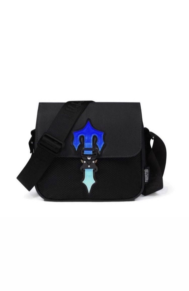 Trapstar London Trapstar Irongate T Crossbody bag Black/Gradient Grailed