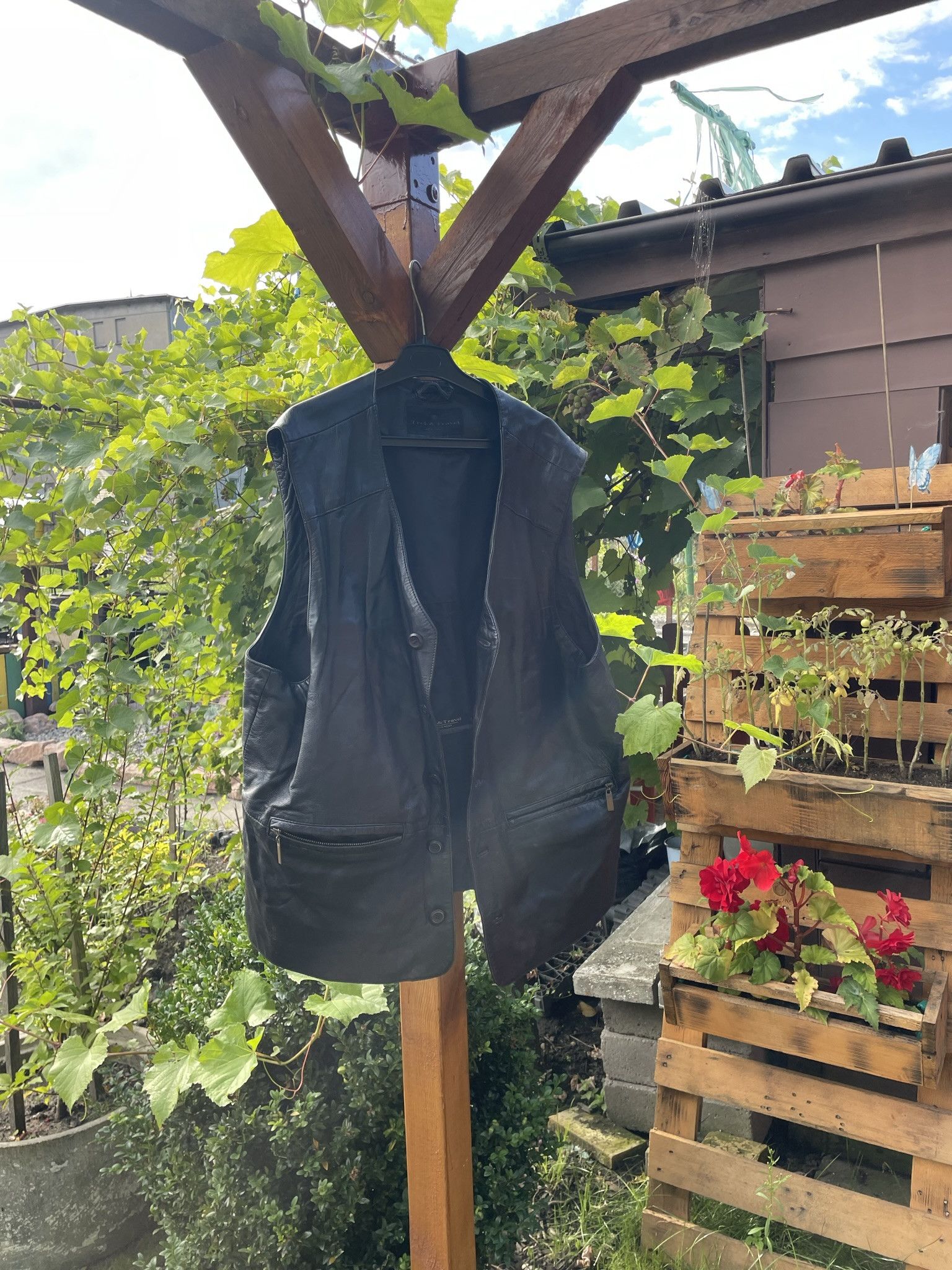 Genuine Leather × Vintage Vintage real leather vest jacket 90s retro vibe oversize Size US XL / EU 56 / 4 - 2 Thumbnail