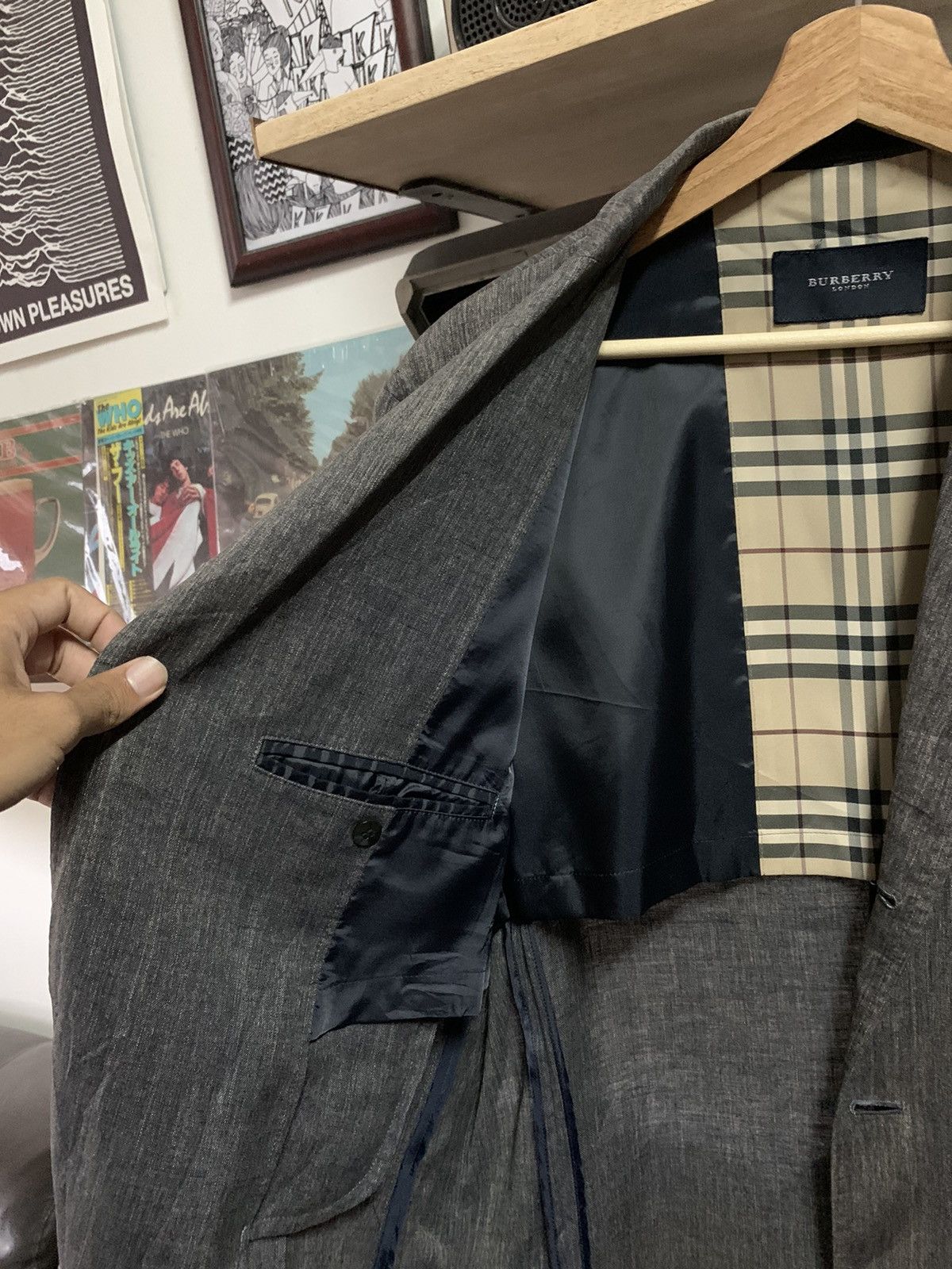 Burberry Rarely Vintage Burberry Blazer Wood rusty design Size 42R - 4 Thumbnail