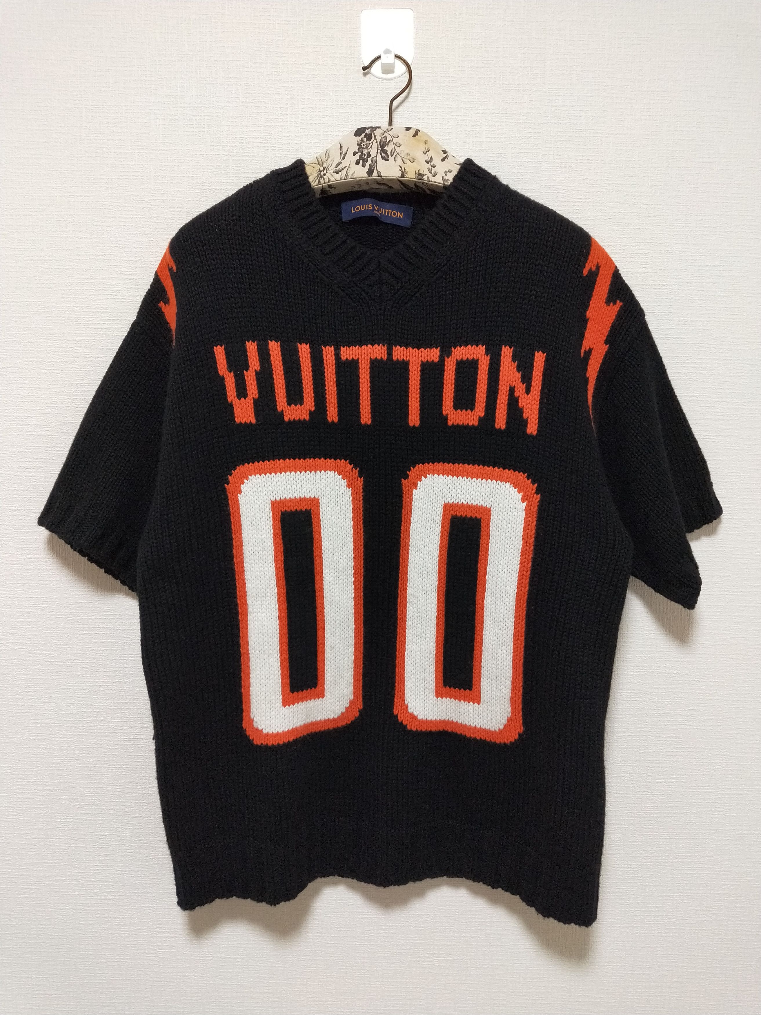 Louis Vuitton CHUNKY INTARSIA FOOTBALL T-SHIRT - Store 1# High Quality UA  Products