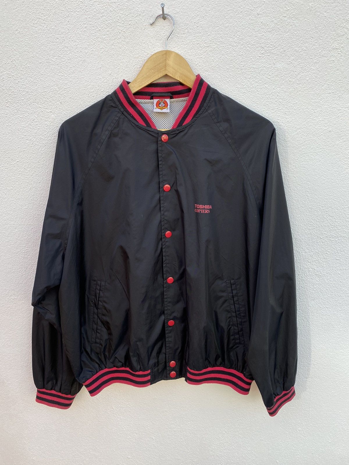 Vintage Looney Tunes warner bros 1998 varsity jacket