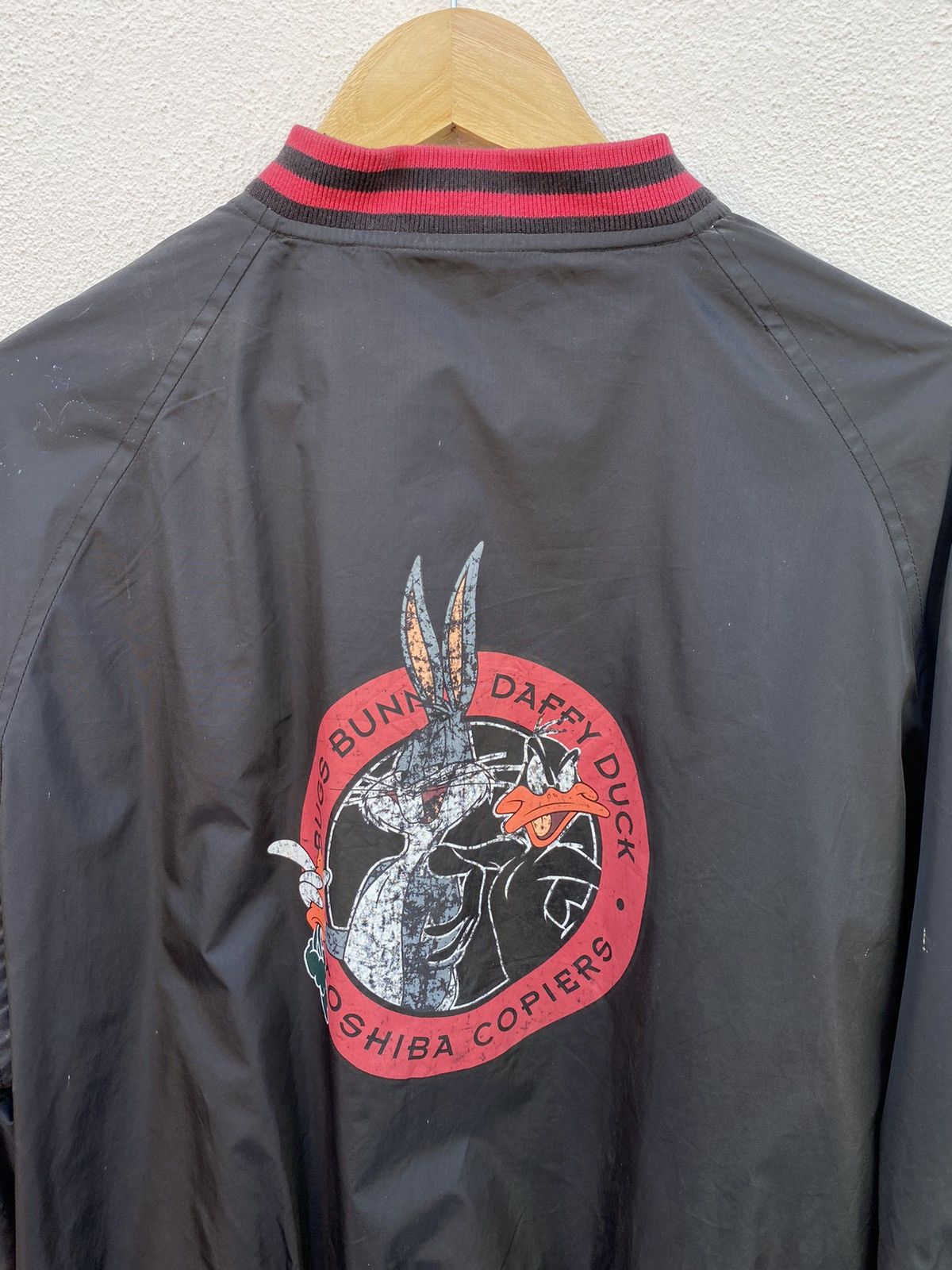 Vintage Looney Tunes warner bros 1998 varsity jacket