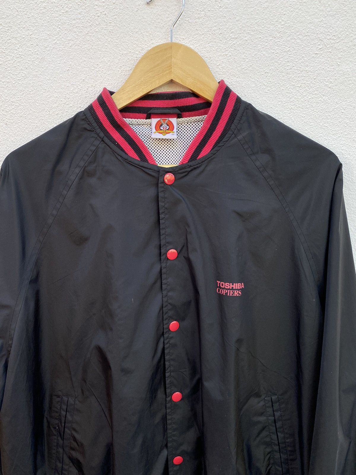 Vintage Looney Tunes warner bros 1998 varsity jacket