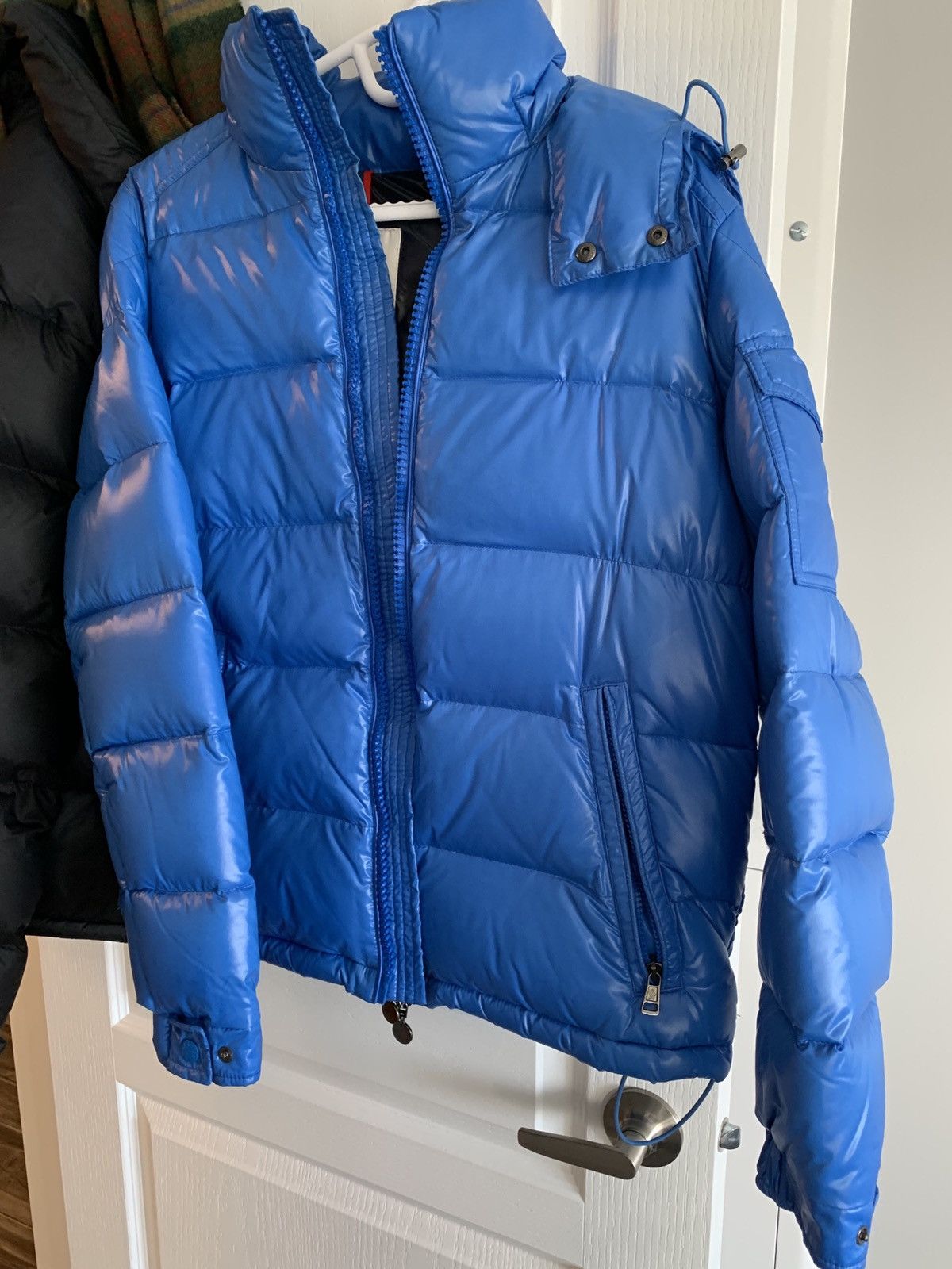 Moncler Beautiful Moncler Down Jacket Size 2 Blue Color Size US M / EU 48-50 / 2 - 1 Thumbnail