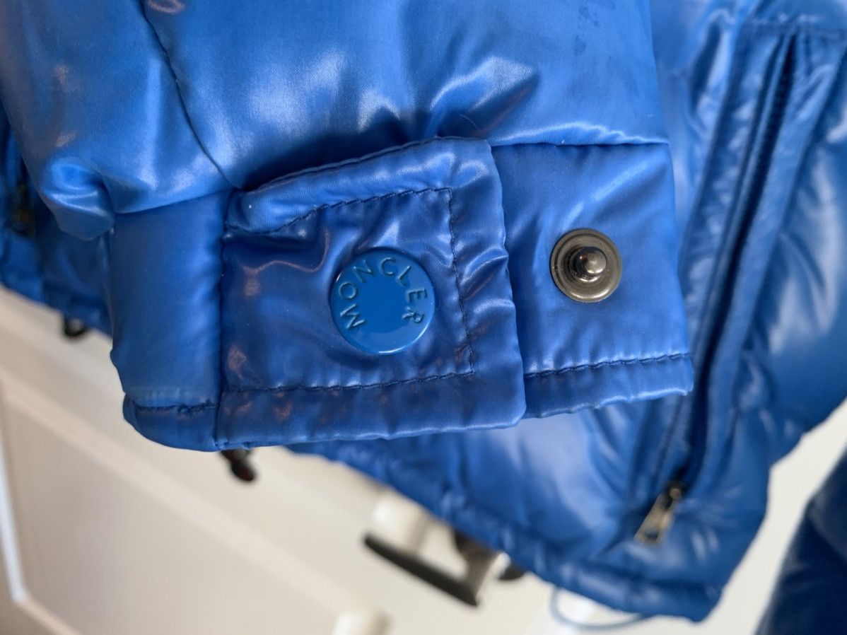 Moncler Beautiful Moncler Down Jacket Size 2 Blue Color Size US M / EU 48-50 / 2 - 7 Thumbnail