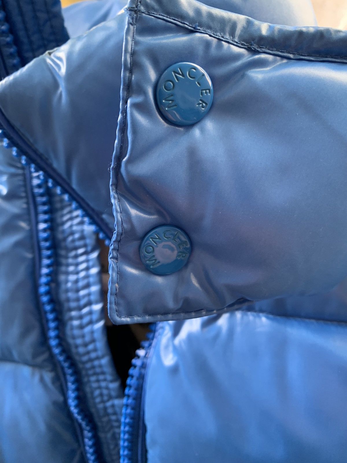 Moncler Beautiful Moncler Down Jacket Size 2 Blue Color Size US M / EU 48-50 / 2 - 6 Thumbnail