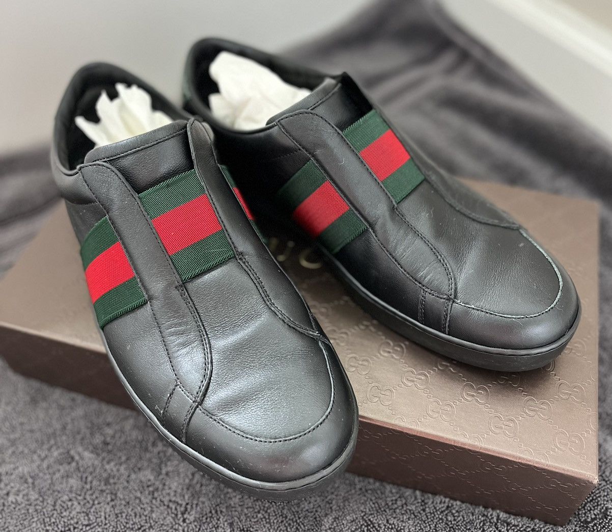 mens gucci slip ons