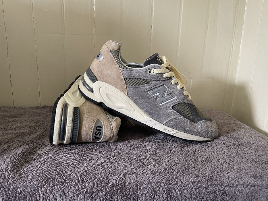 new balance 990 v2 version 2