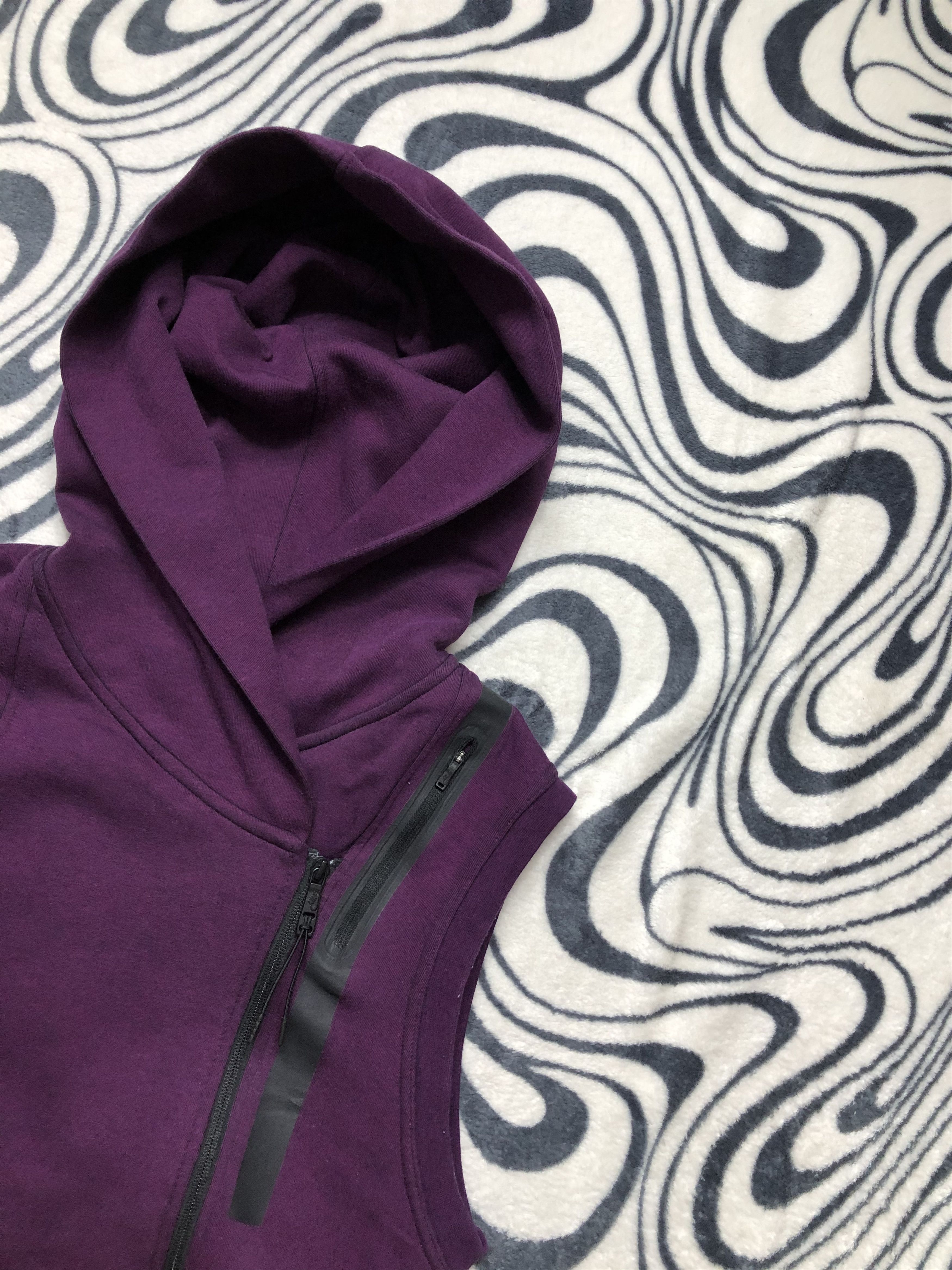 Nike × Vintage Nike Tech Fleece Womens Vest Size S / US 4 / IT 40 - 2 Thumbnail