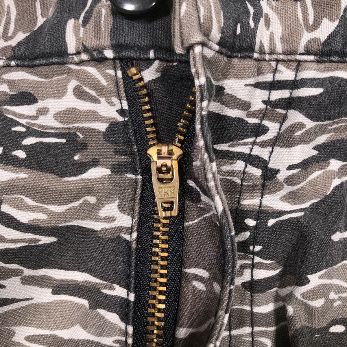 Beams Plus Made in Japan) Beams Tiger Camo Cargo Shorts Size US 32 / EU 48 - 9 Thumbnail