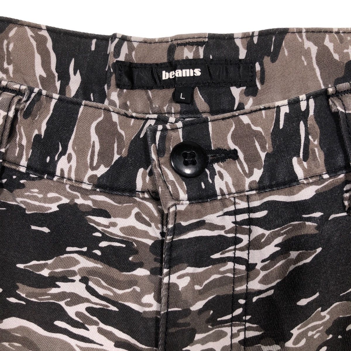 Beams Plus Made in Japan) Beams Tiger Camo Cargo Shorts Size US 32 / EU 48 - 7 Thumbnail