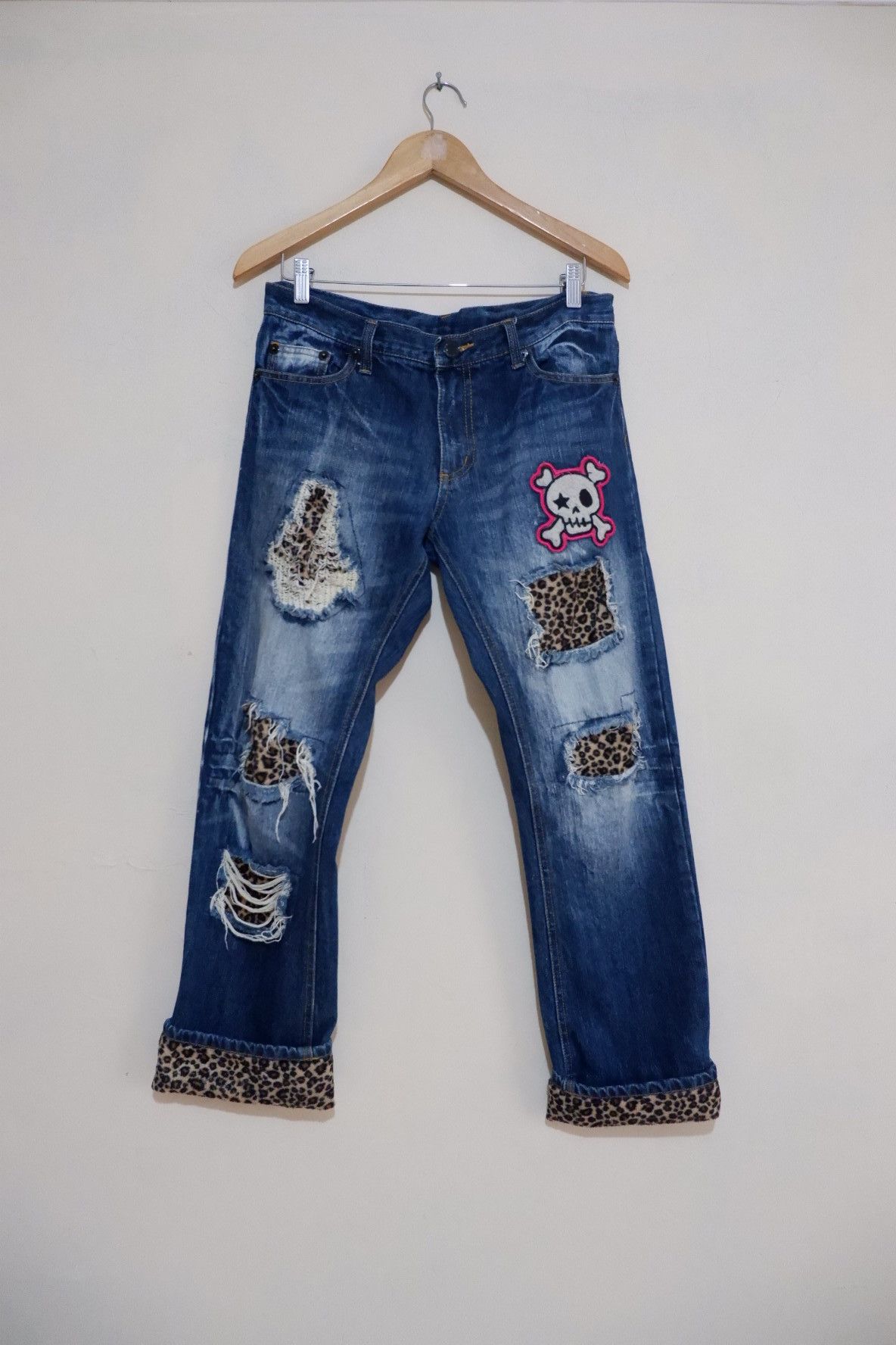 Hysteric Glamour Vintage Distressed Patchwork Leopard Denim Size US 32 / EU 48 - 1 Thumbnail