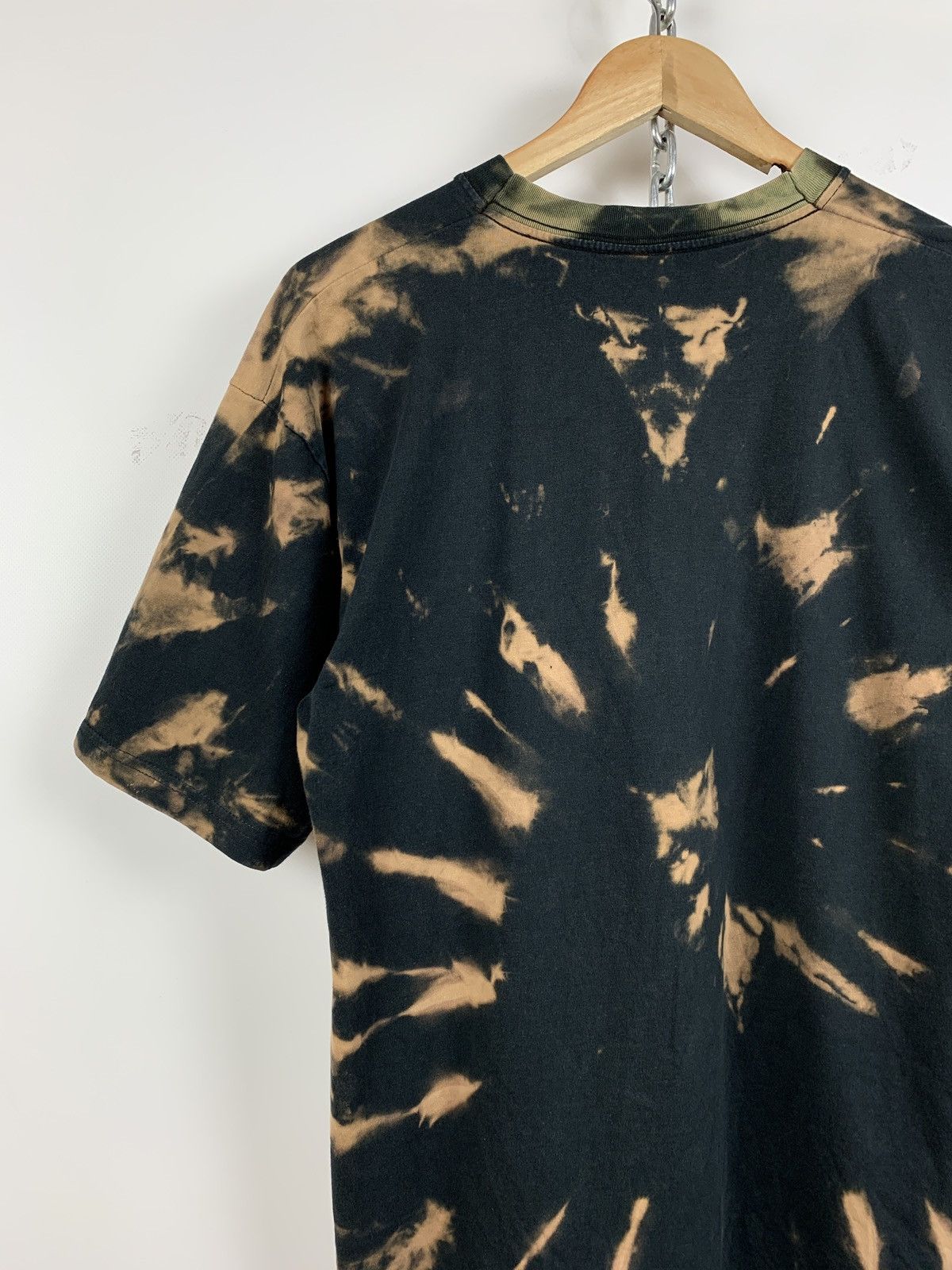 Cartoon Network 1998 Vintage Warner Bros Taz Tie Dye T-Shirt Size US M / EU 48-50 / 2 - 10 Thumbnail