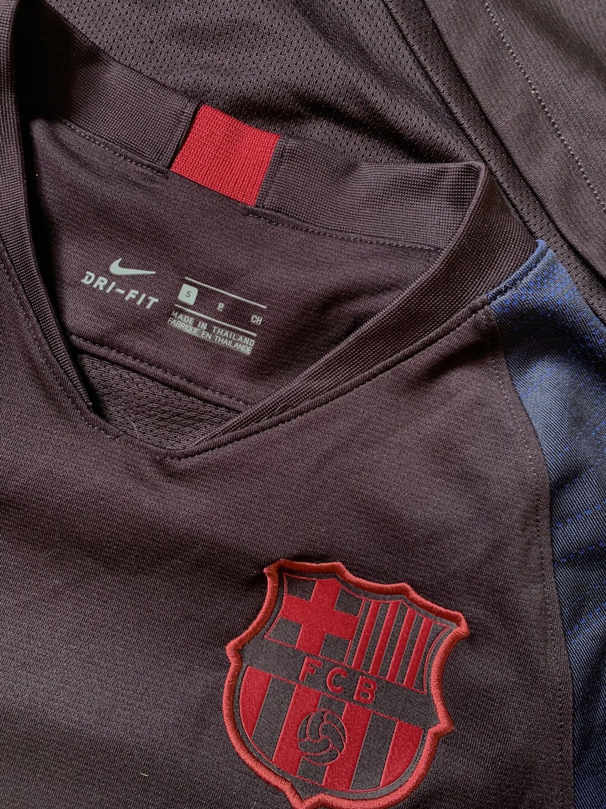 Nike Nike F.C Barcelona soccer jersey training t-shirt Size US S / EU 44-46 / 1 - 5 Thumbnail