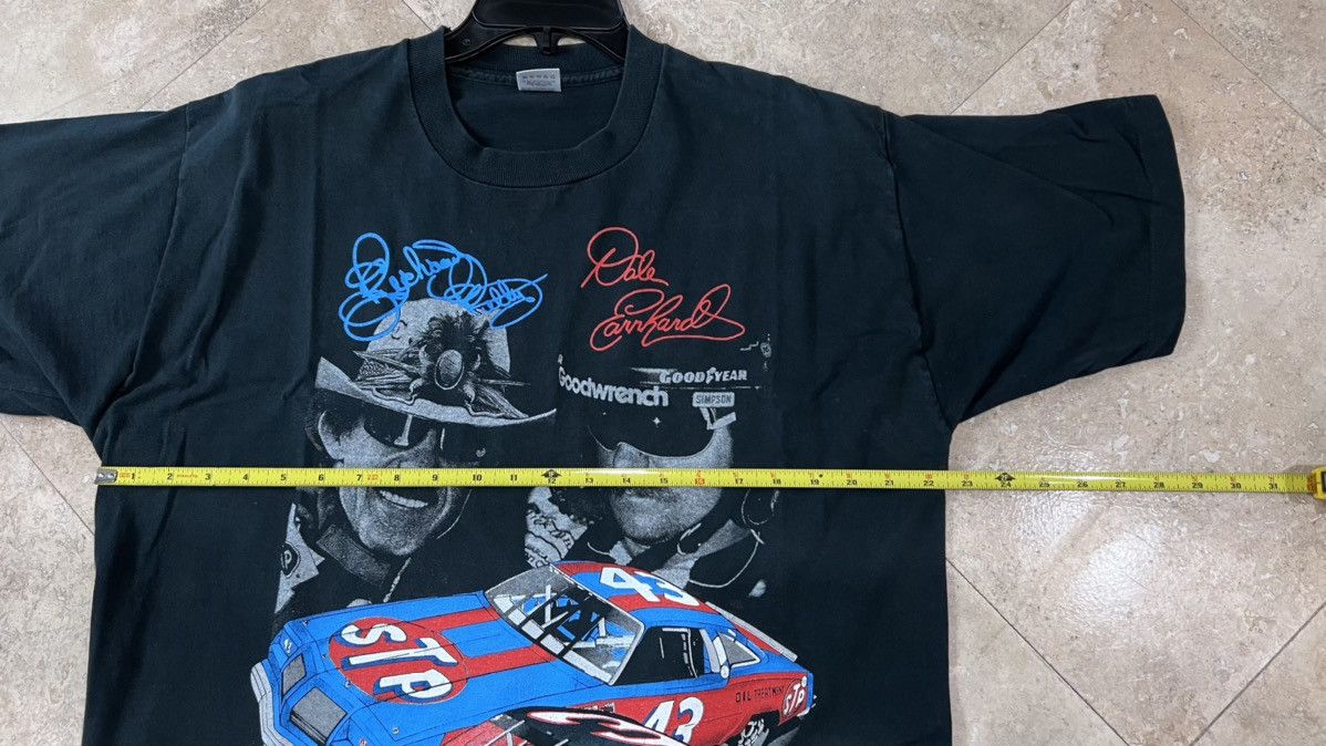 NASCAR Winston Cup Series Champion 7 & 7 Size XL Size US XL / EU 56 / 4 - 8 Thumbnail