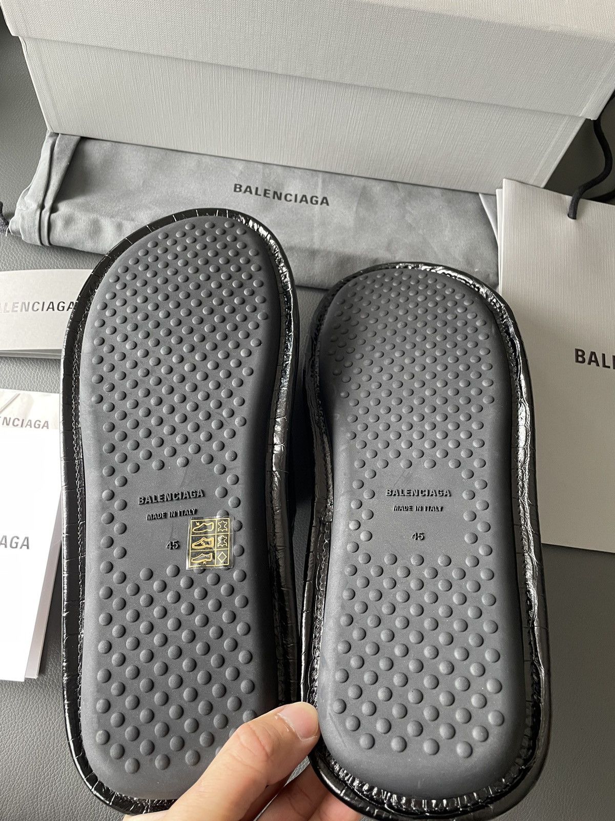 Balenciaga Rare Super Runway Croc Embossed Balenciaga Slides Size US 12.5 / EU 45-46 - 8 Thumbnail