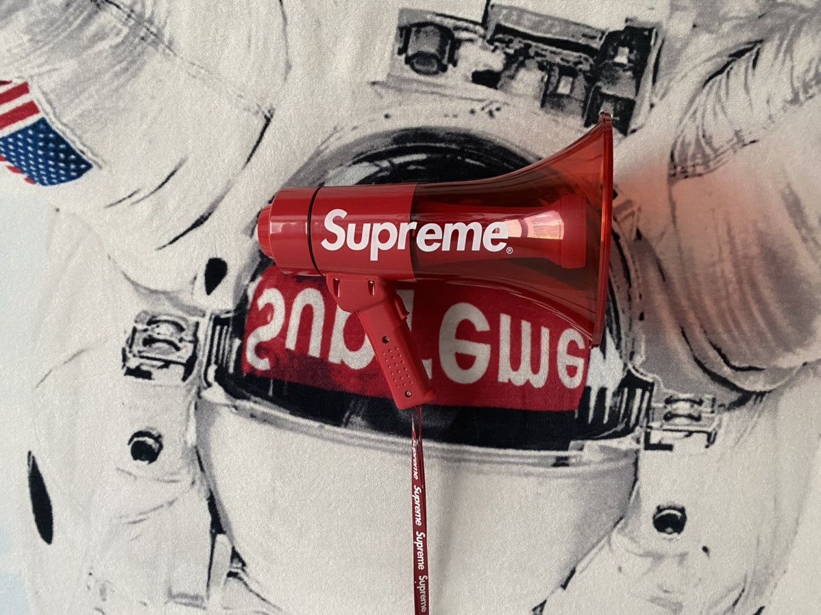 Supreme Pyle Waterproof Megaphone Red - Supreme
