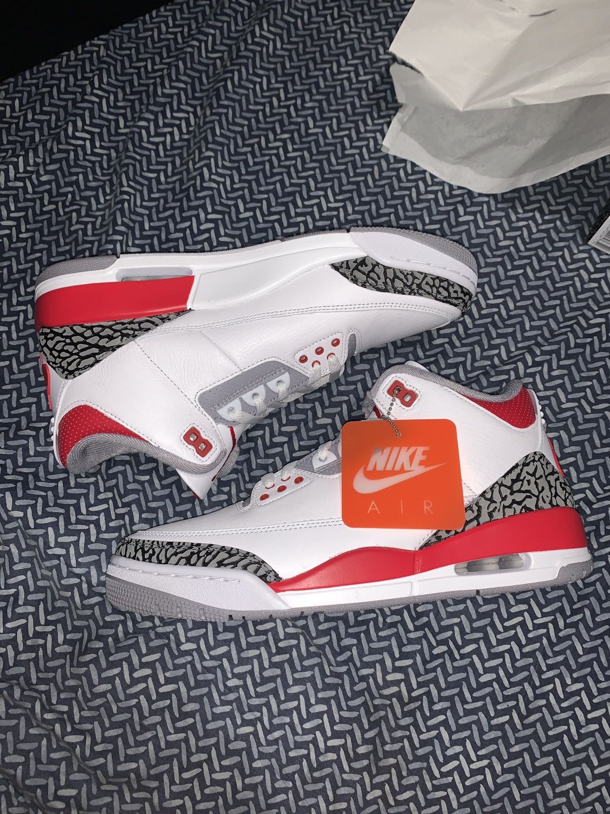 jordan 3 retro fire red 2022