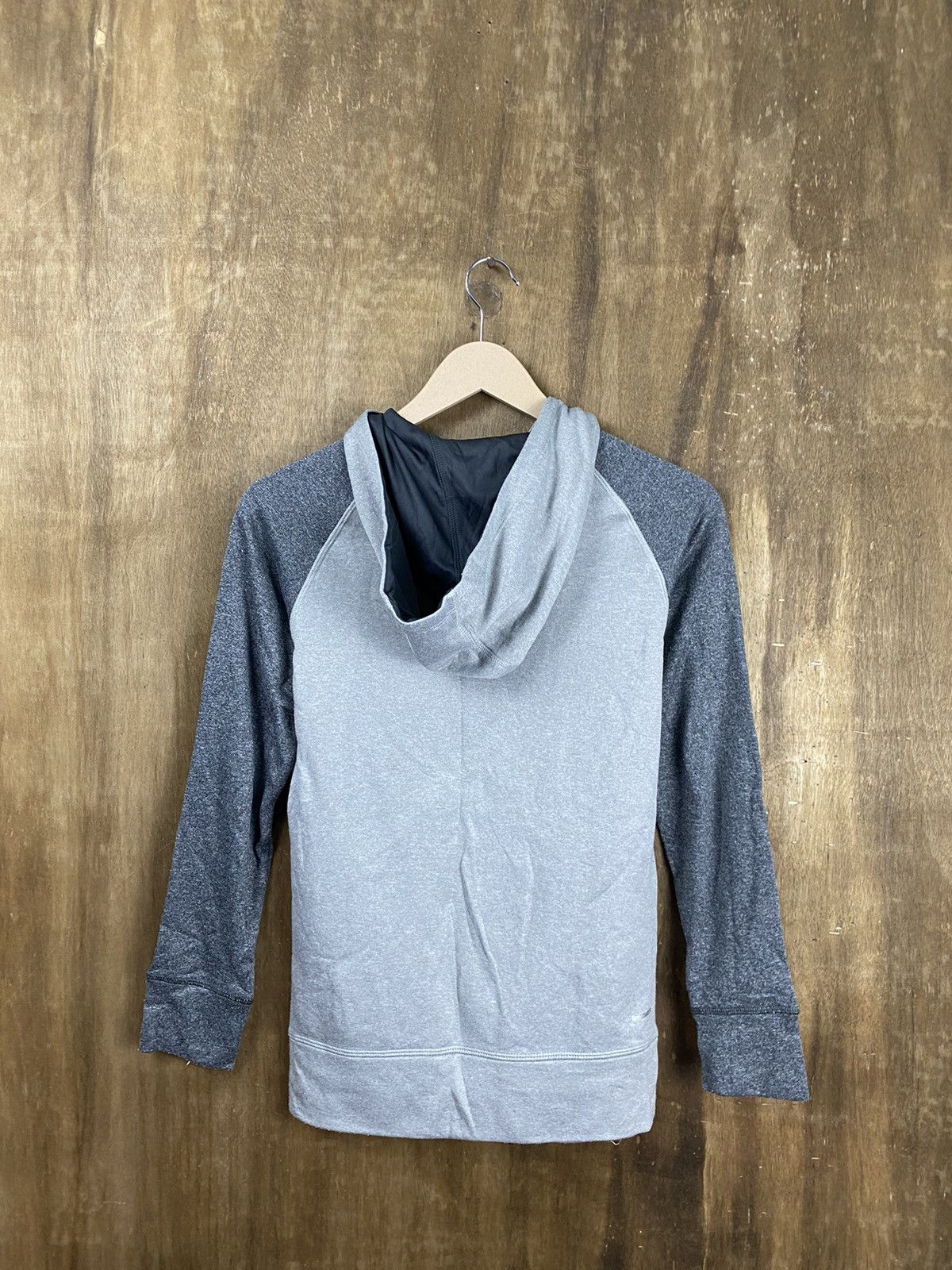 Adidas DLL Adidas hoodie sportwear Sweaters #2493 Size S / US 4 / IT 40 - 9 Thumbnail