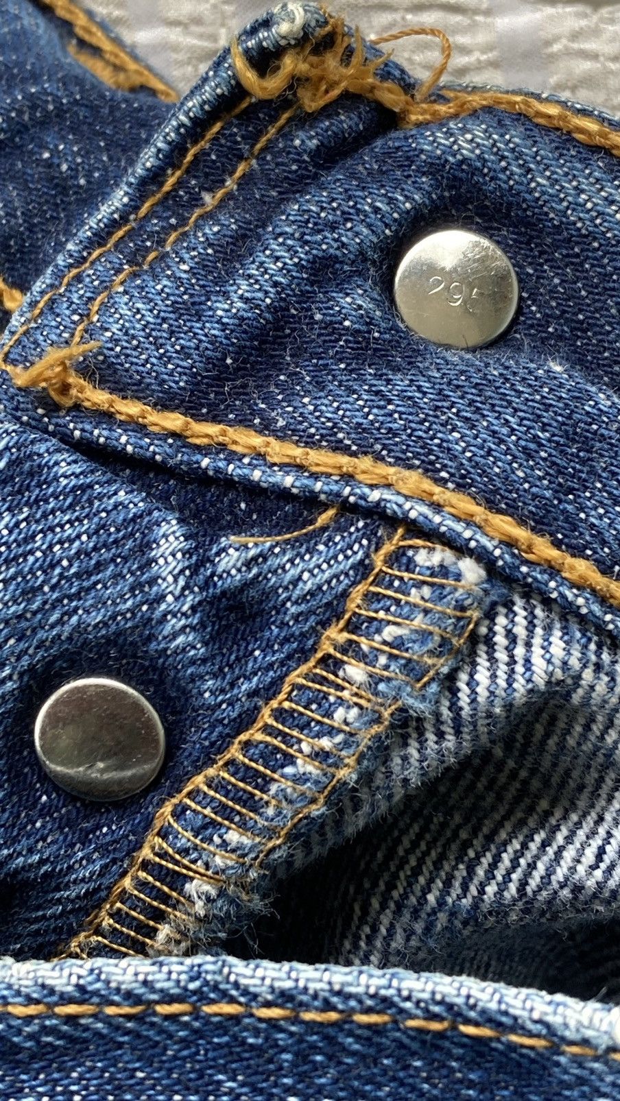 Levi's ULTRA RARE 1990s ERA LEVIS 501 ICONIC LOGO BANNER JEANS Size US 32 / EU 48 - 9 Thumbnail
