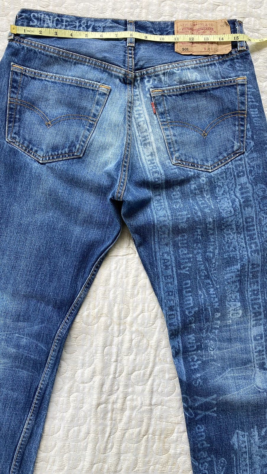 Levi's ULTRA RARE 1990s ERA LEVIS 501 ICONIC LOGO BANNER JEANS Size US 32 / EU 48 - 3 Thumbnail