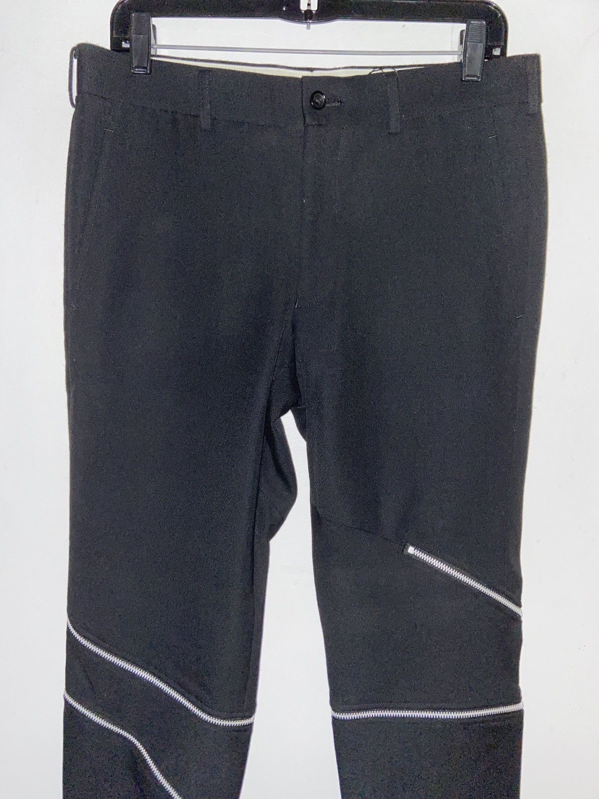 Comme des Garcons Comme des Garçon zipper detail cropped wool trousers size M Size US 32 / EU 48 - 2 Thumbnail