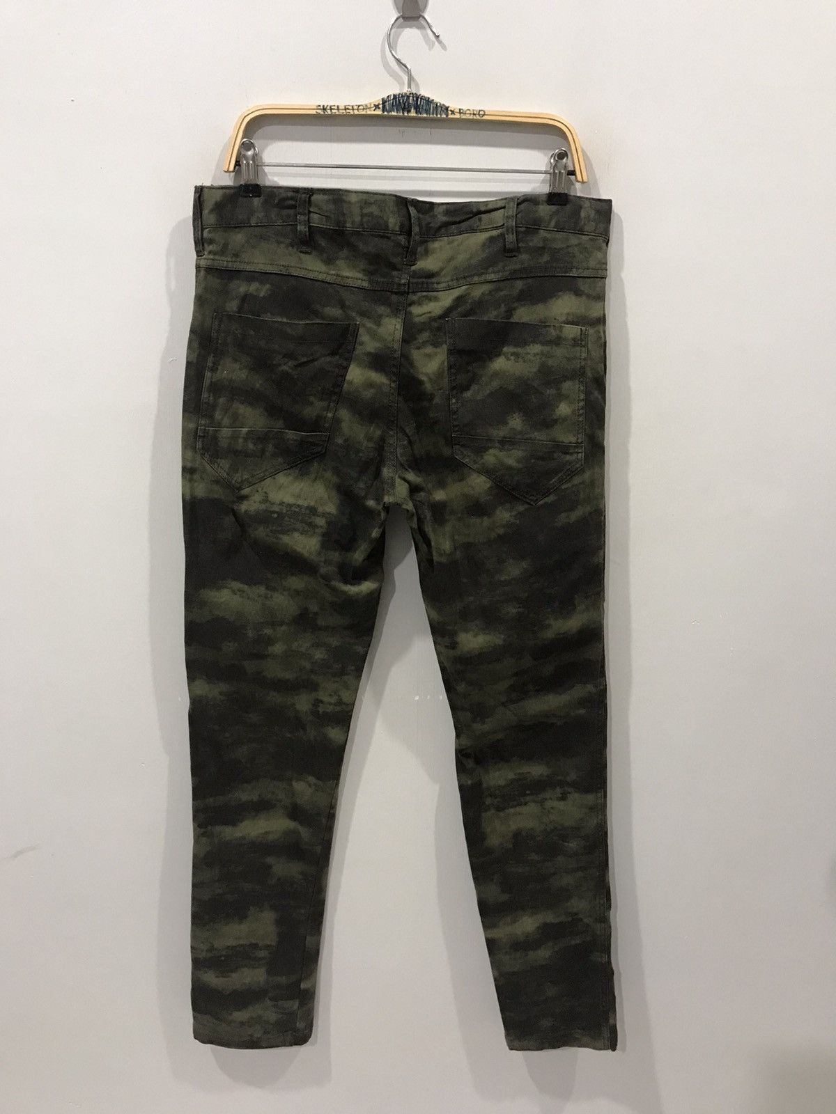 Designer × Japanese Brand D.GROW Japan Split Identity Cloudy Motive Art Cargo Pant Size US 34 / EU 50 - 8 Thumbnail