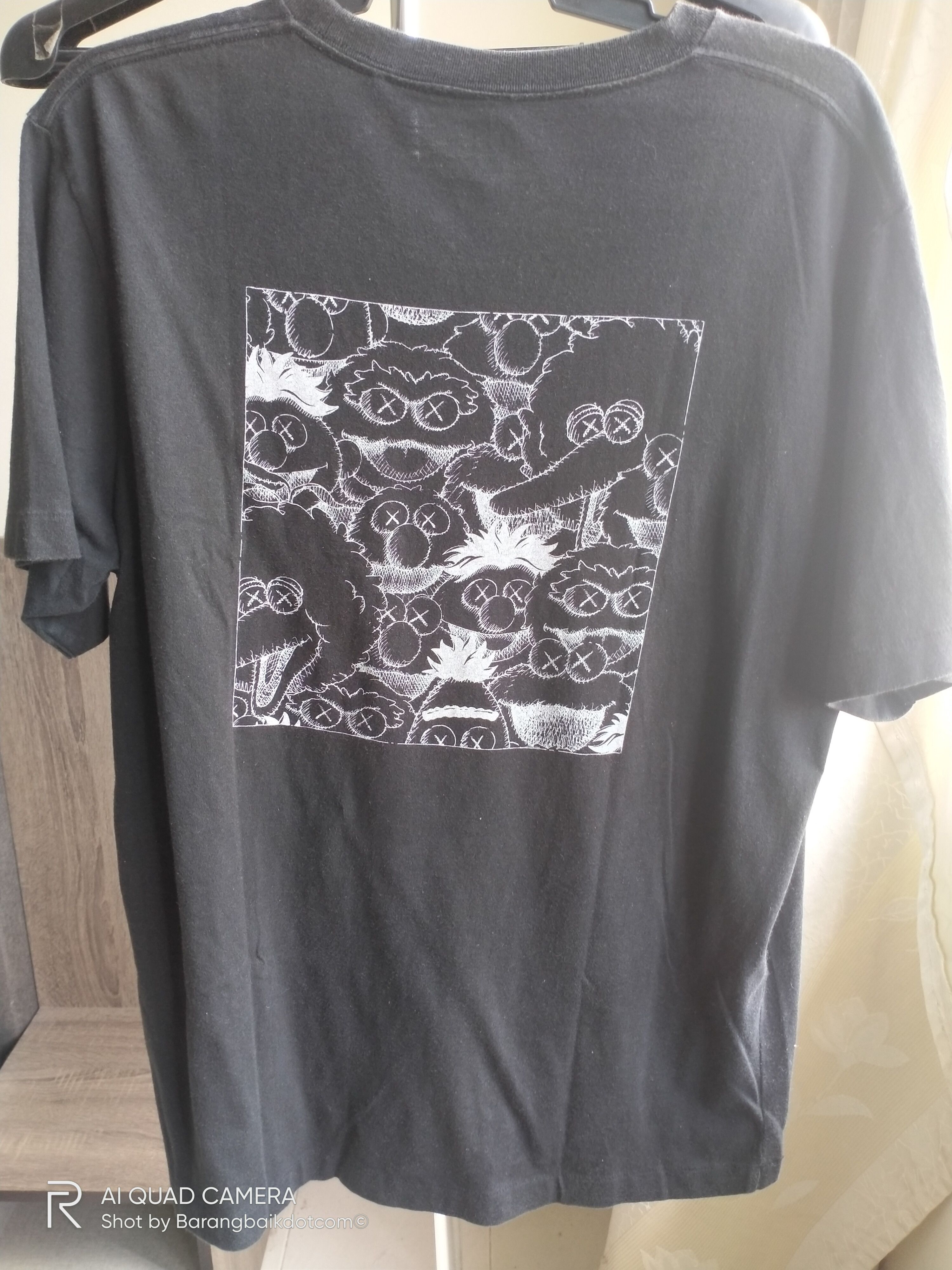 Kaws Kaws X Sesame Street single pocket t-shirt Size US XL / EU 56 / 4 - 7 Thumbnail