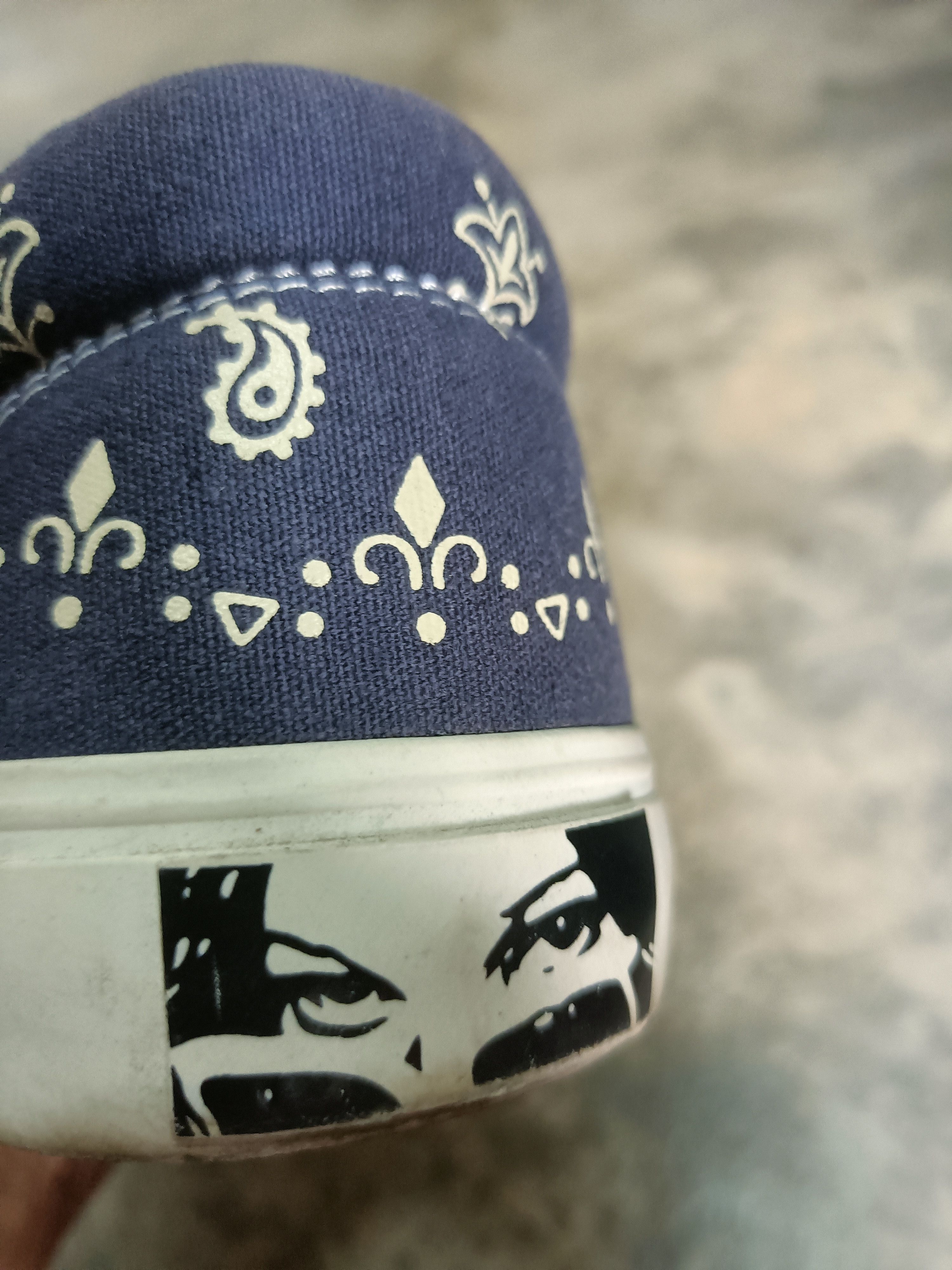 Hysteric Glamour × Vintage Bandana Fullprint Slip On Size US 8 / EU 41 - 15 Thumbnail