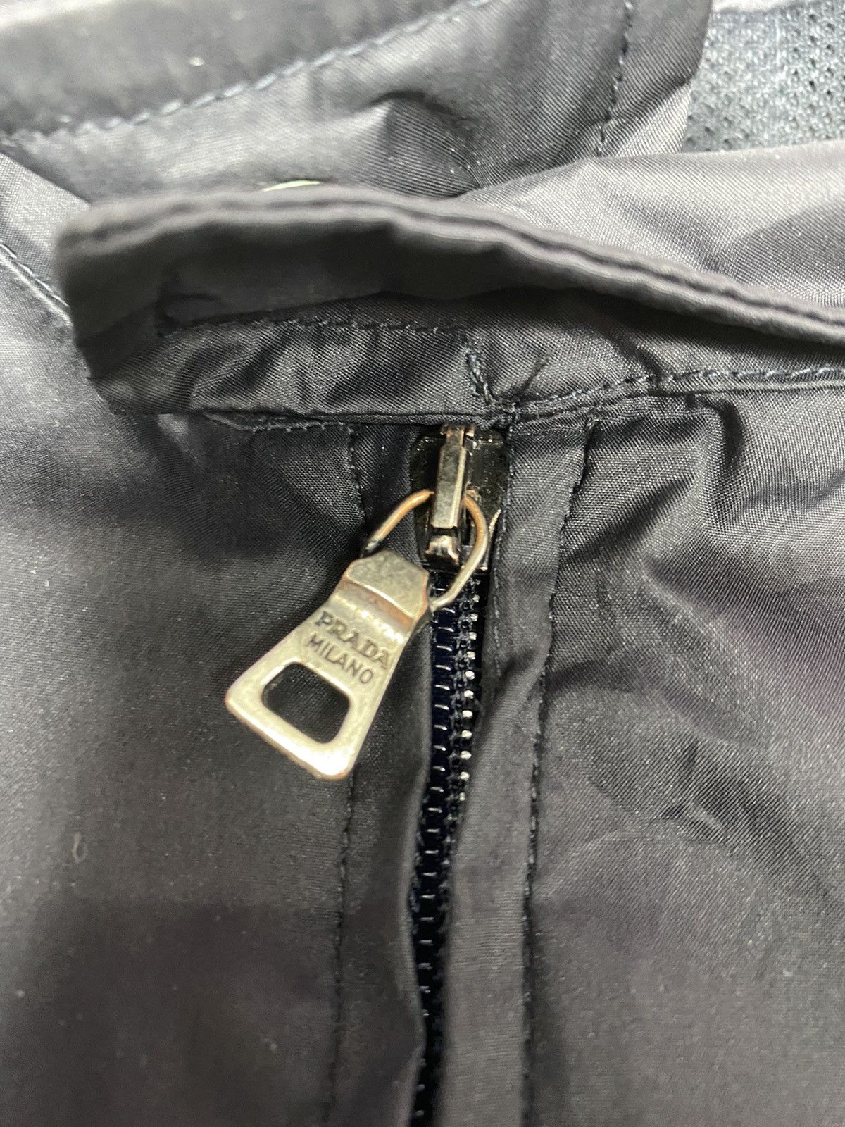 Prada Prada Black Nylon Jacket. J035 Size US M / EU 48-50 / 2 - 6 Thumbnail