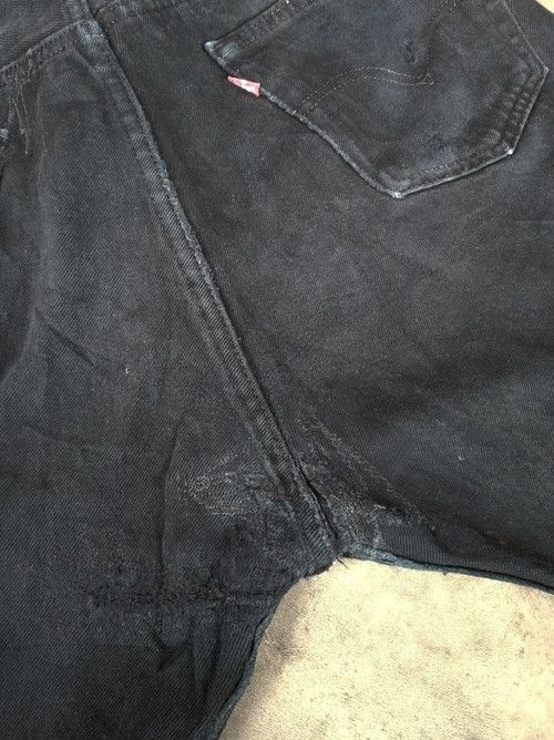 Levi's × Vintage Vintage Levis 501 Black Distressed Jeans 36x32 Size US 36 / EU 52 - 7 Thumbnail