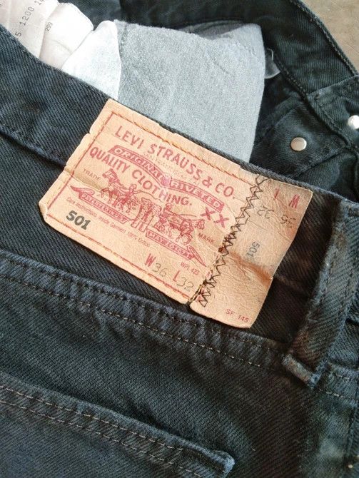 Levi's × Vintage Vintage Levis 501 Black Distressed Jeans 36x32 Size US 36 / EU 52 - 9 Thumbnail