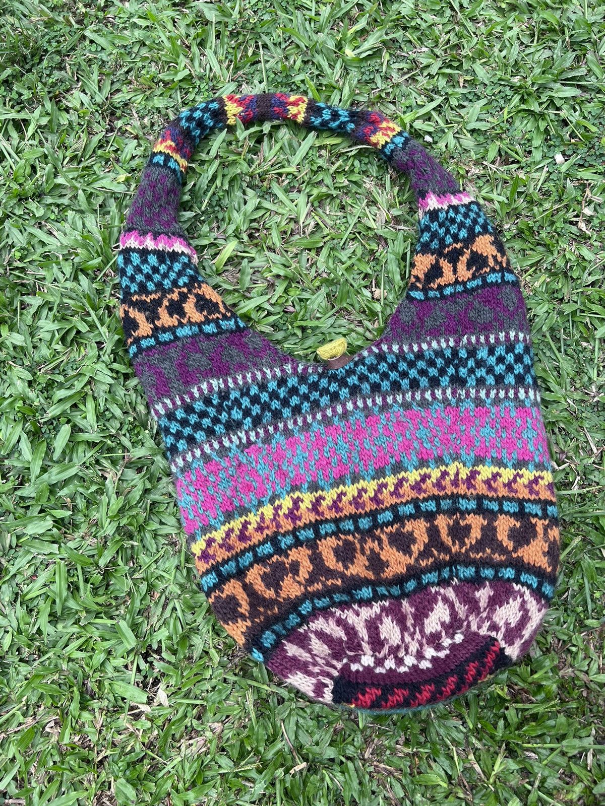 Vintage VINTAGE 90’s NAVAJO SLING BAG Size ONE SIZE - 2 Thumbnail