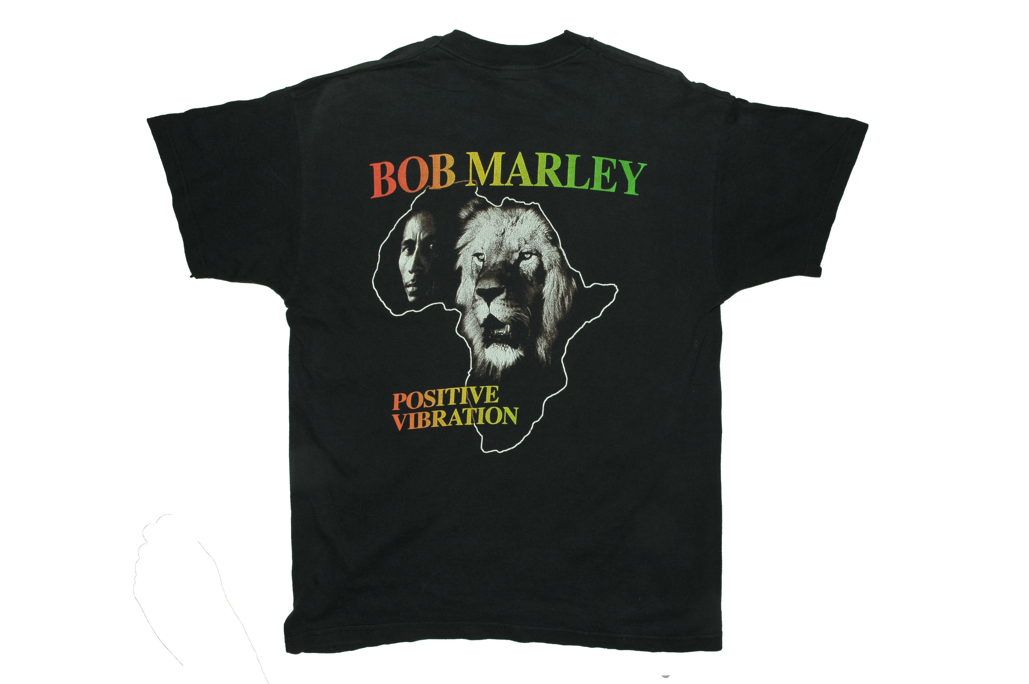 Vintage Vintage Bob Marley Rasta Revolution T-shirt Size US XL / EU 56 / 4 - 2 Thumbnail