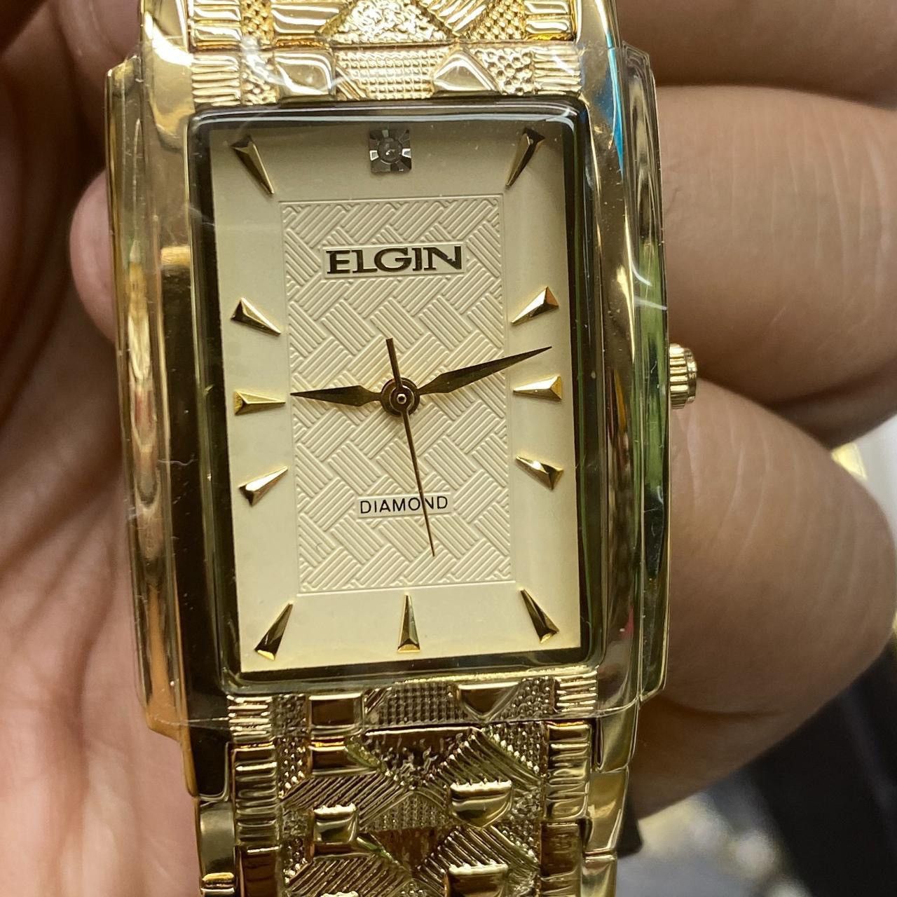 Elgin outlet unisex gold watch