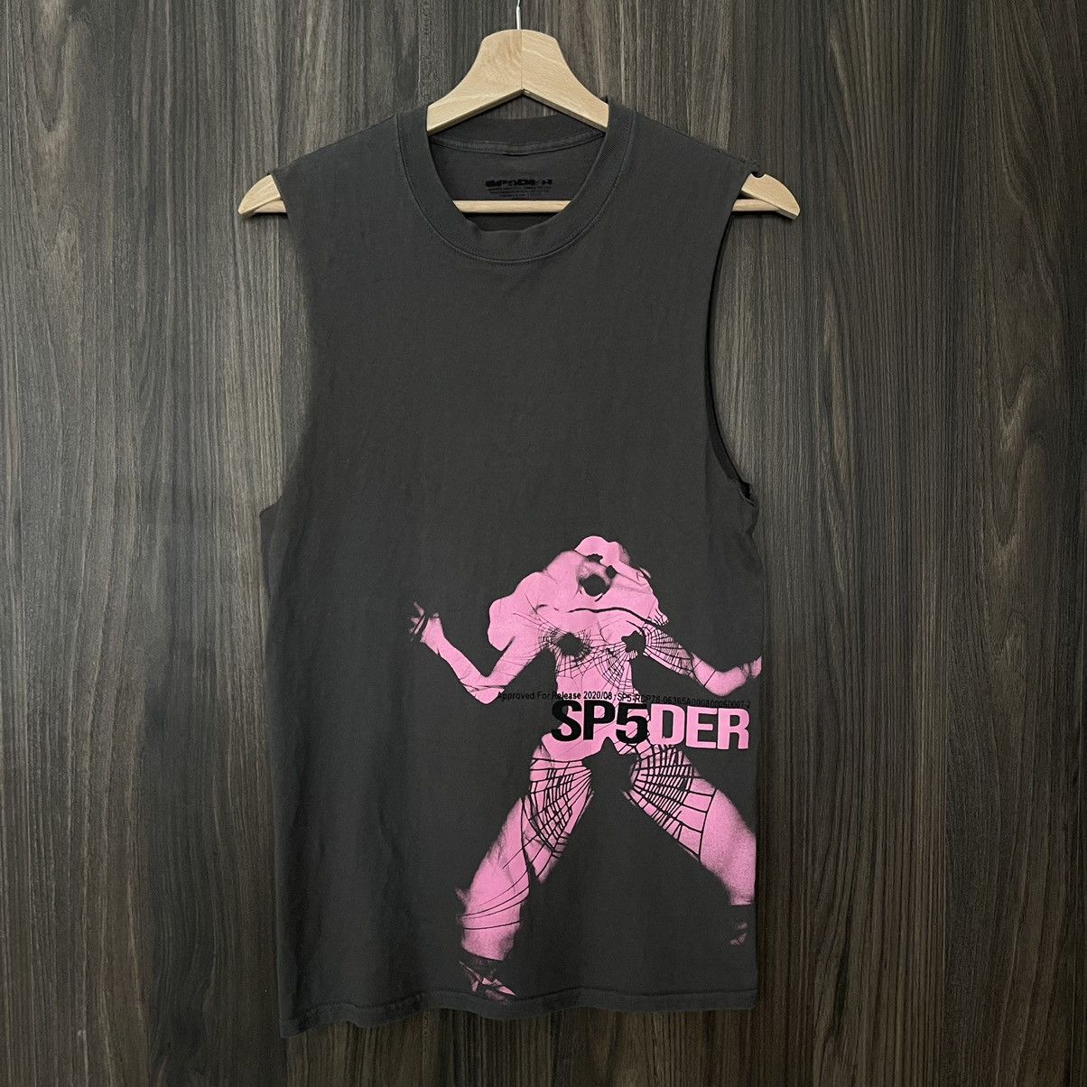 Spider outlets Worldwide Sleeveless Tshirt