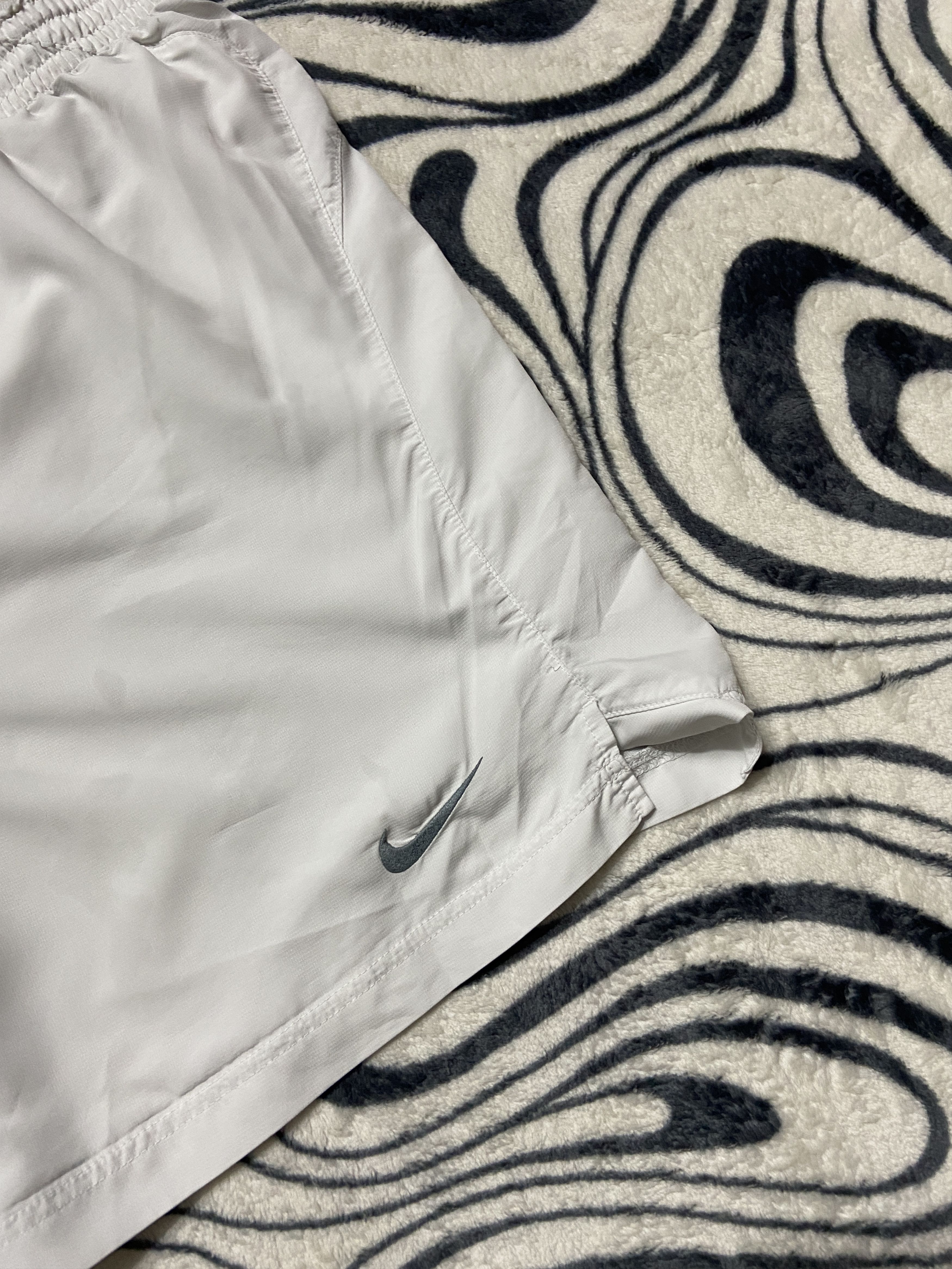 Nike × Vintage Vintage Nike Mens Shorts Dri Fit Y2K Size US 34 / EU 50 - 2 Thumbnail