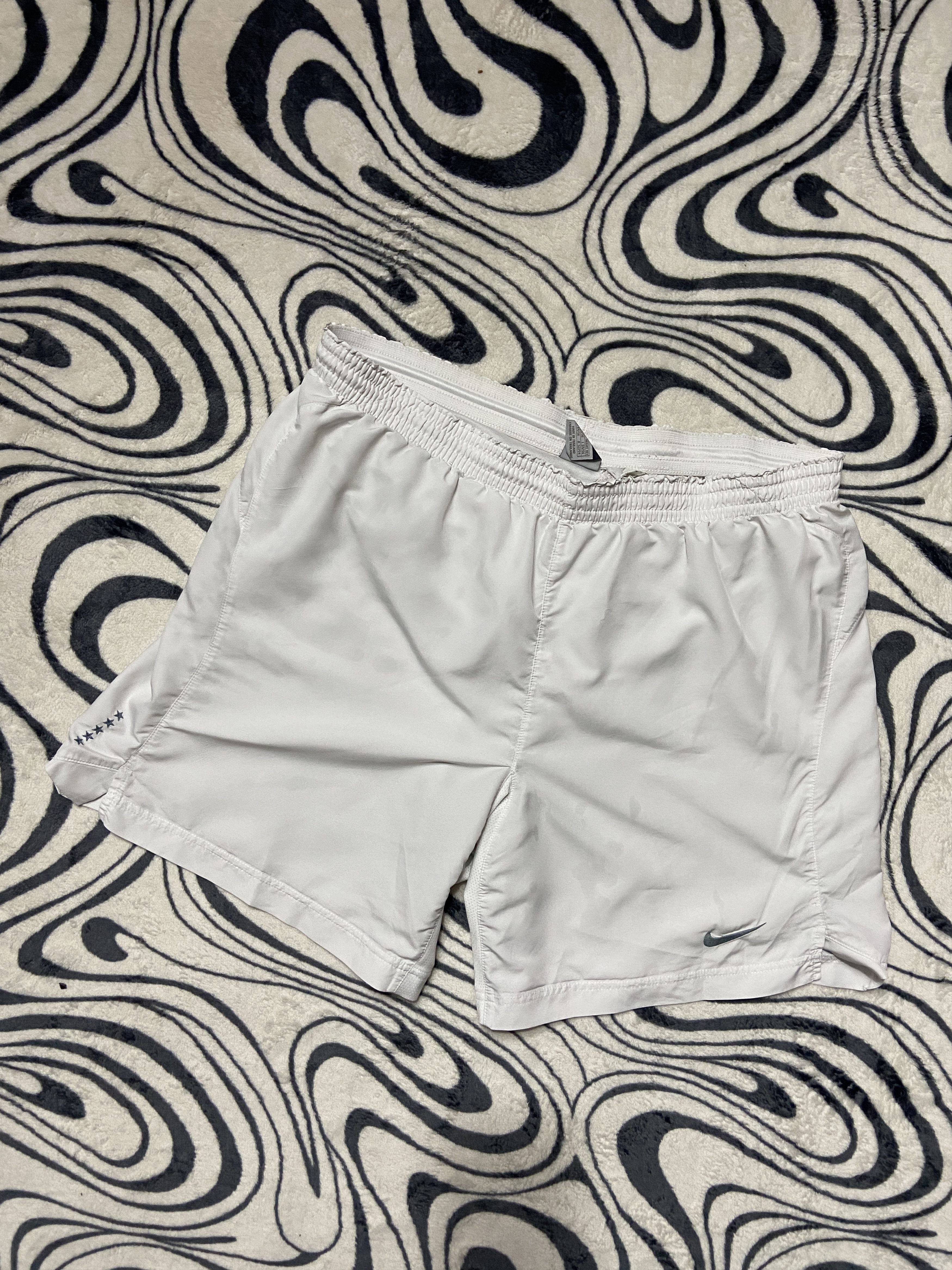 Nike × Vintage Vintage Nike Mens Shorts Dri Fit Y2K Size US 34 / EU 50 - 1 Thumbnail