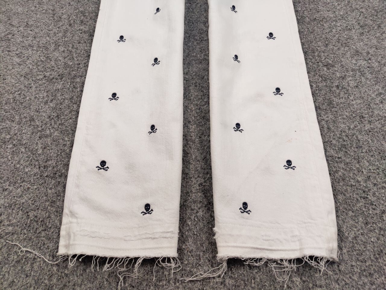 Polo Ralph Lauren Polo Ralph Lauren white Monogram Jeans skull logo Denim Size US 36 / EU 52 - 8 Thumbnail