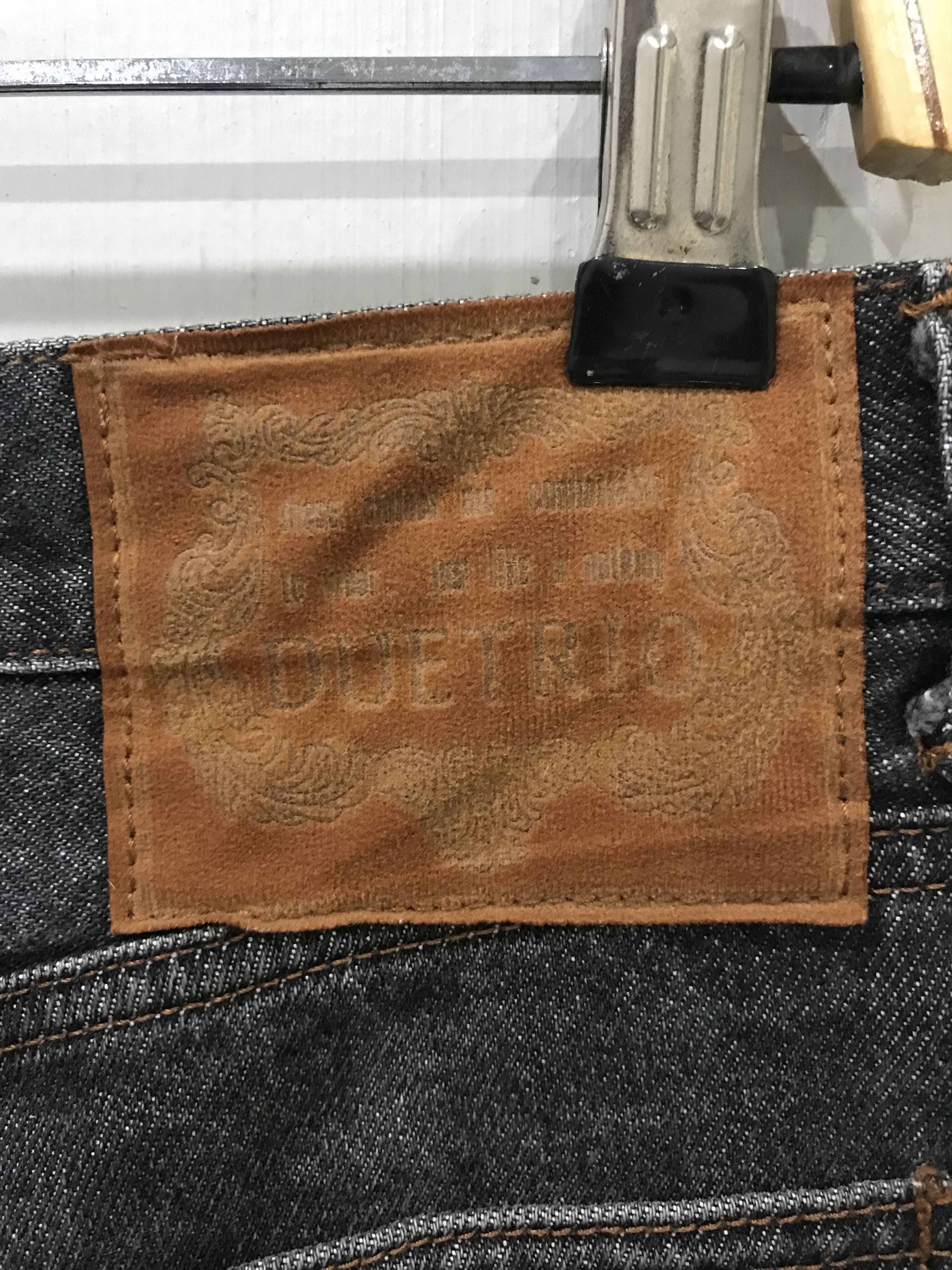 Issey Miyake 2-D5 DUETRIO By ISSEY MIYAKE Designer Jeans Size US 30 / EU 46 - 11 Thumbnail