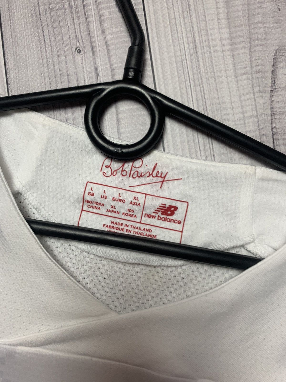 Other Soccer jersey Liverpool white away size L Size US L / EU 52-54 / 3 - 5 Thumbnail