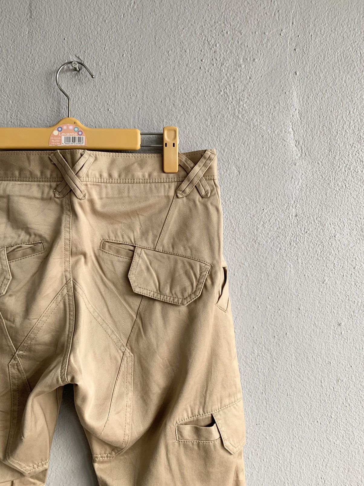 Designer × Neil Barrett BLACK BARRET BY NEIL BARRET MULTIPOCKET CARGO PANTS Size US 31 - 10 Thumbnail